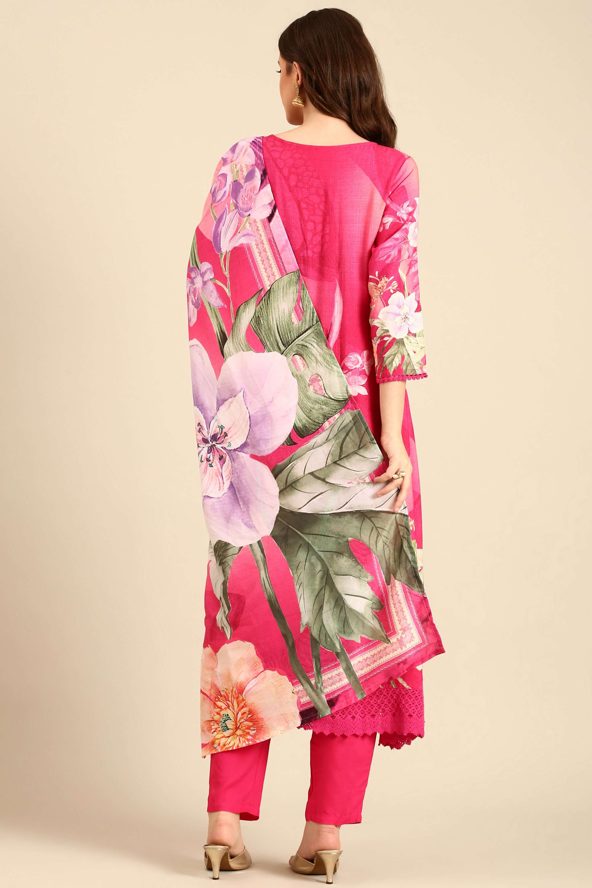 Embellished-Rayon-Round-Neck-Women-s-Casual-Wear-Kurta-Set