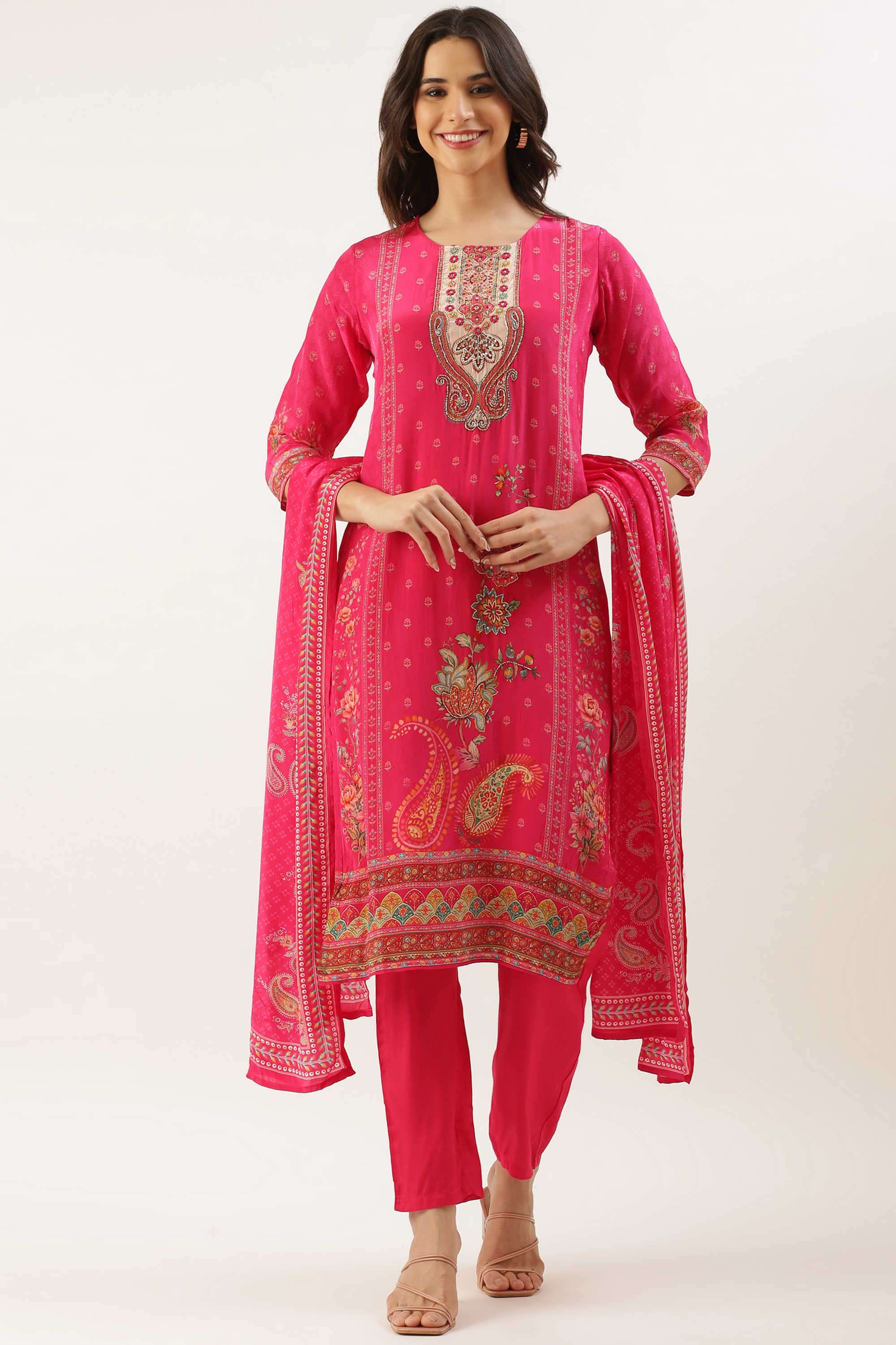 Printed-Crepe-Round-Neck-Women-s-Festive-Wear-Kurta-Set