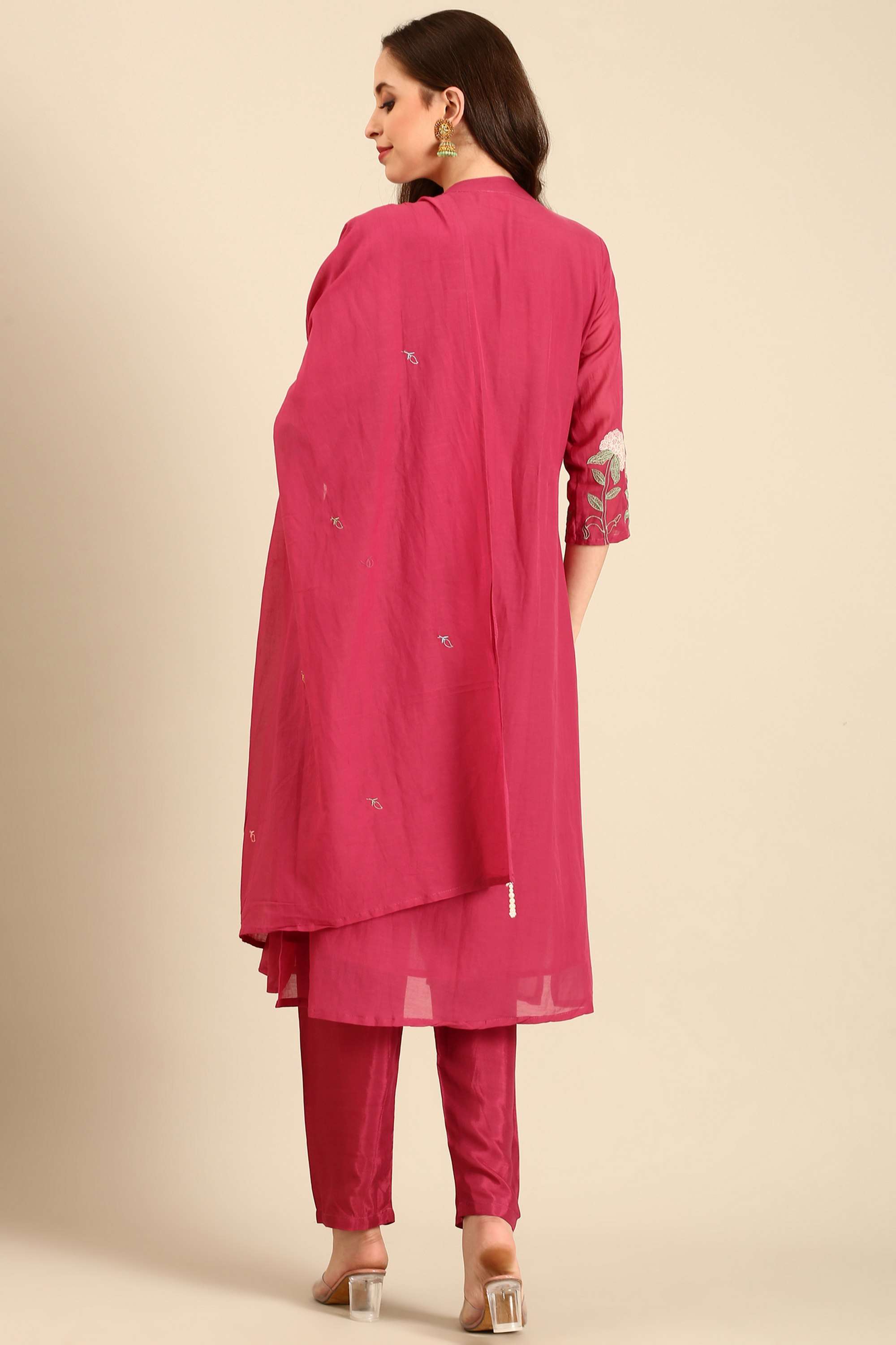 Embellished-Collared-Muslin-Women-Kurta-Set