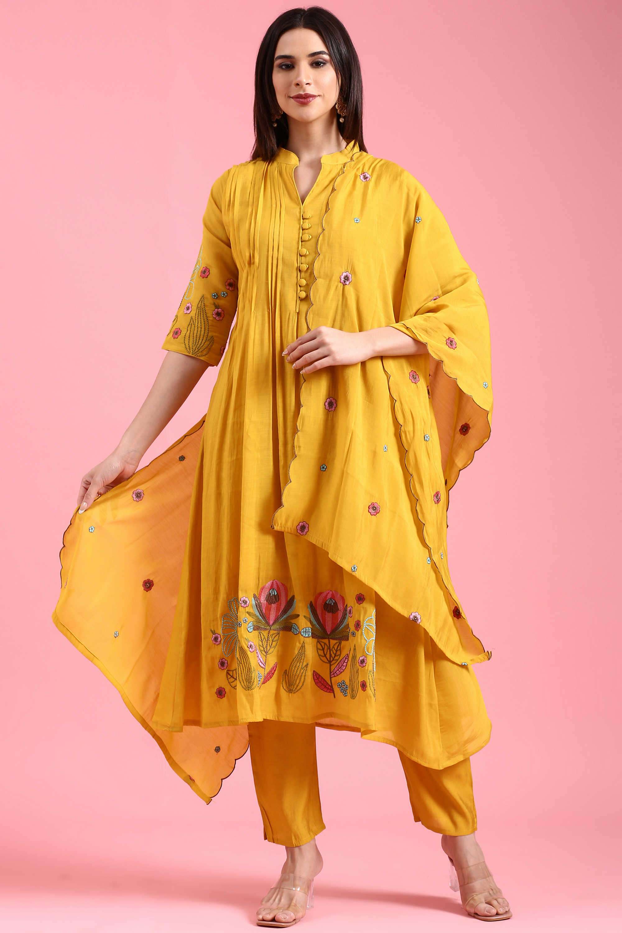 Embellished-Chanderi-Women-s-Festive-Wear-Kurta-Set