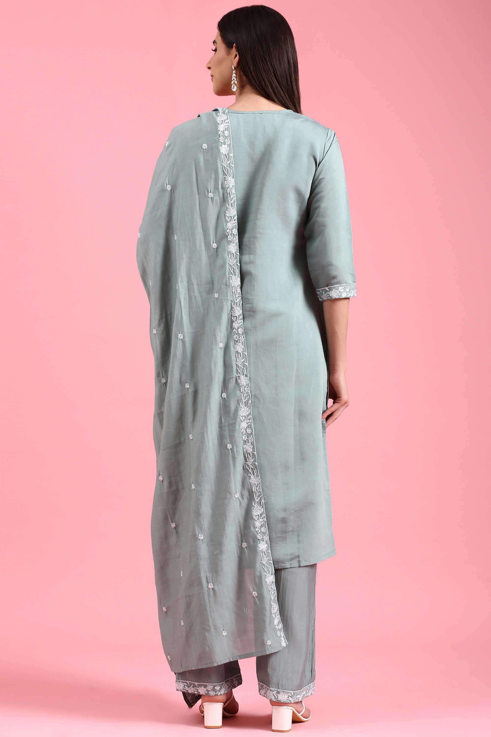 Embellished-Blended-Fabric-V-Neck-Women-s-Festive-Wear-Kurta-Set