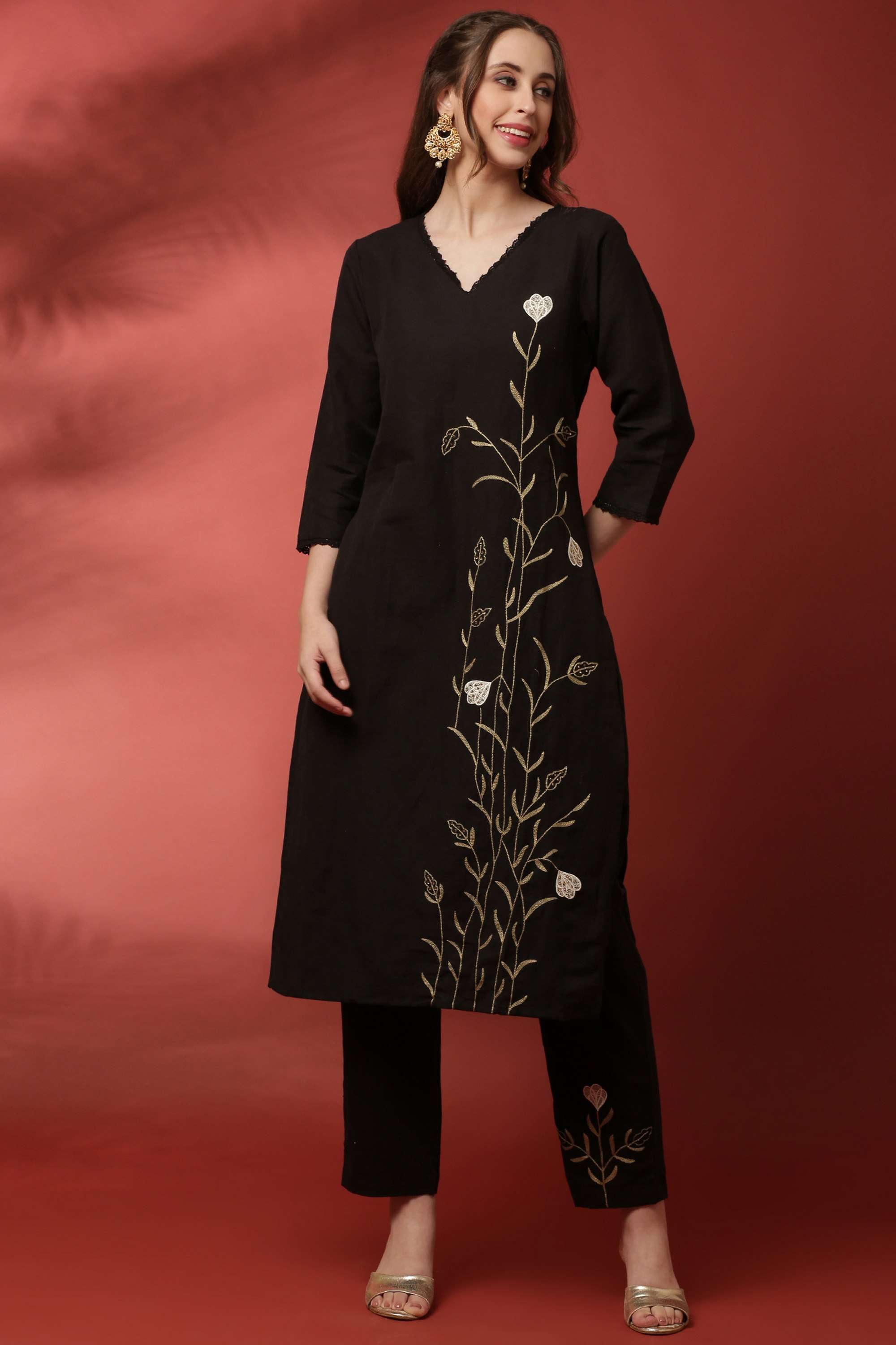 Embellished-Straight-Fit-Linen-Women-s-Festive-Wear-Pants