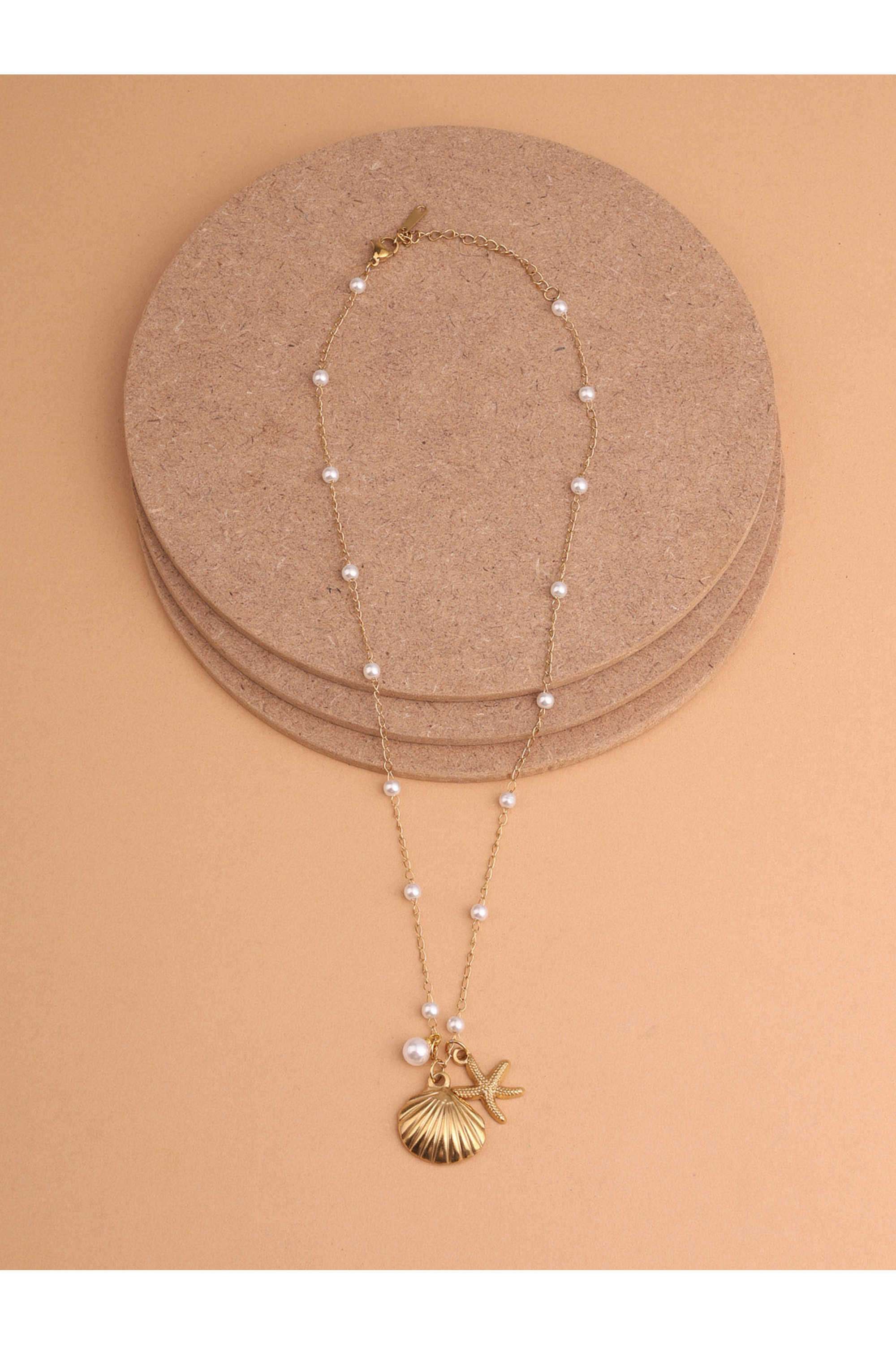 Ocean-Muse-Seashell-&-Starfish-Charm-Necklace-for-Women---Waterproof-&-Anti-Tarnish