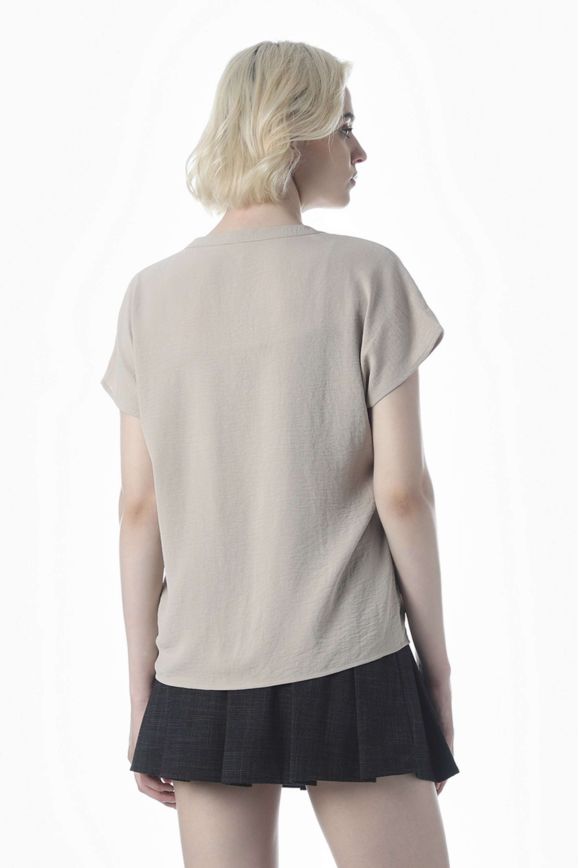 Solid-Collared-Polyester-Women-Casual-Wear-Top