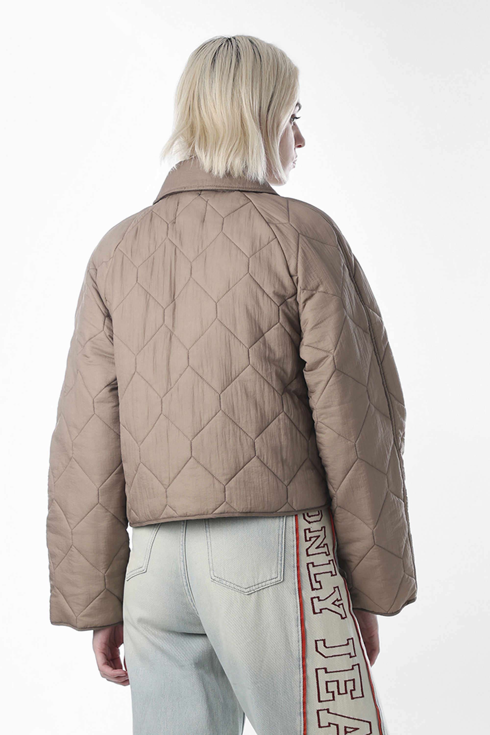 Solid-Collared-Nylon-Women-s-Casual-Wear-Jacket