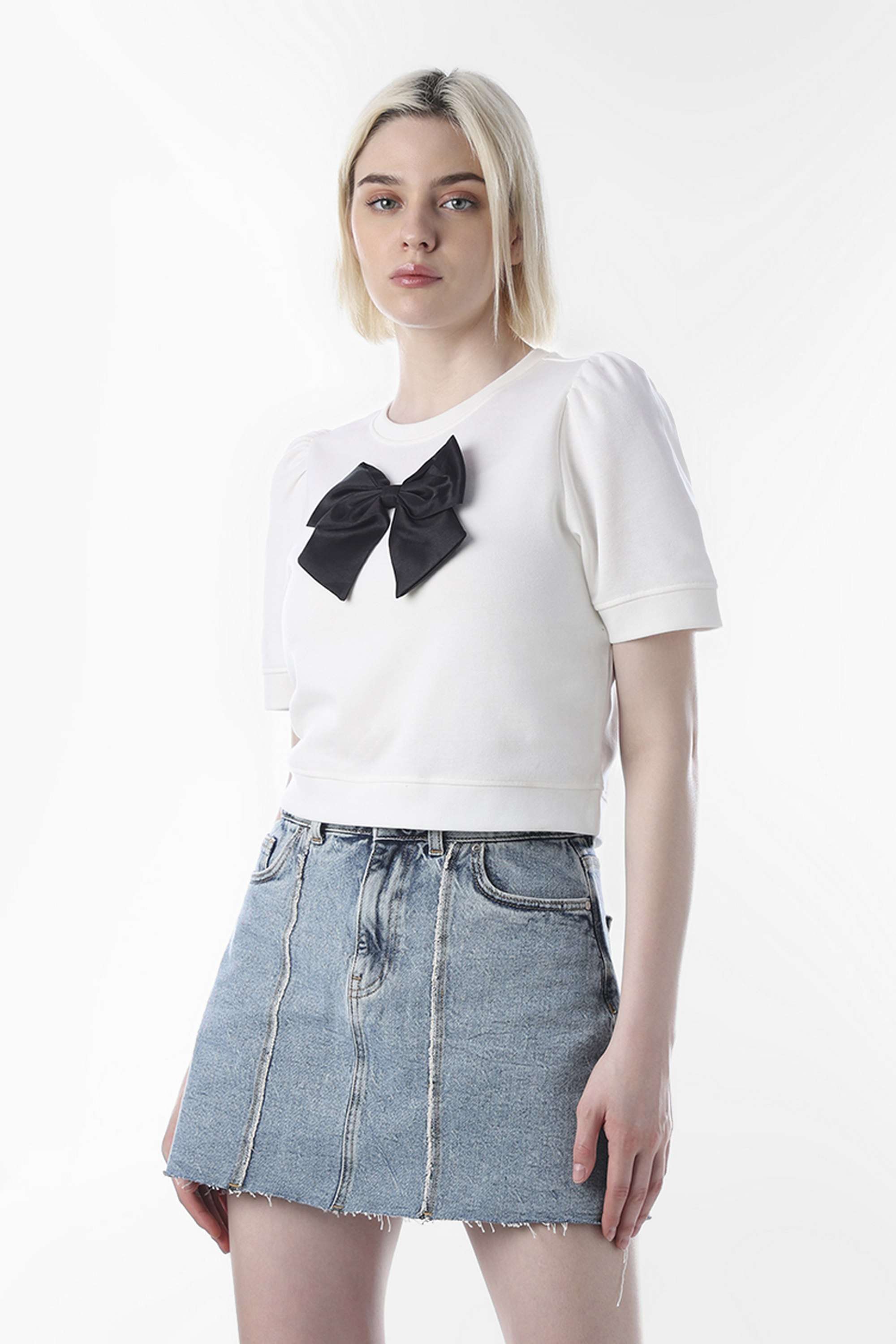 Solid-Round-Neck-Cotton-Women-Sweatshirt