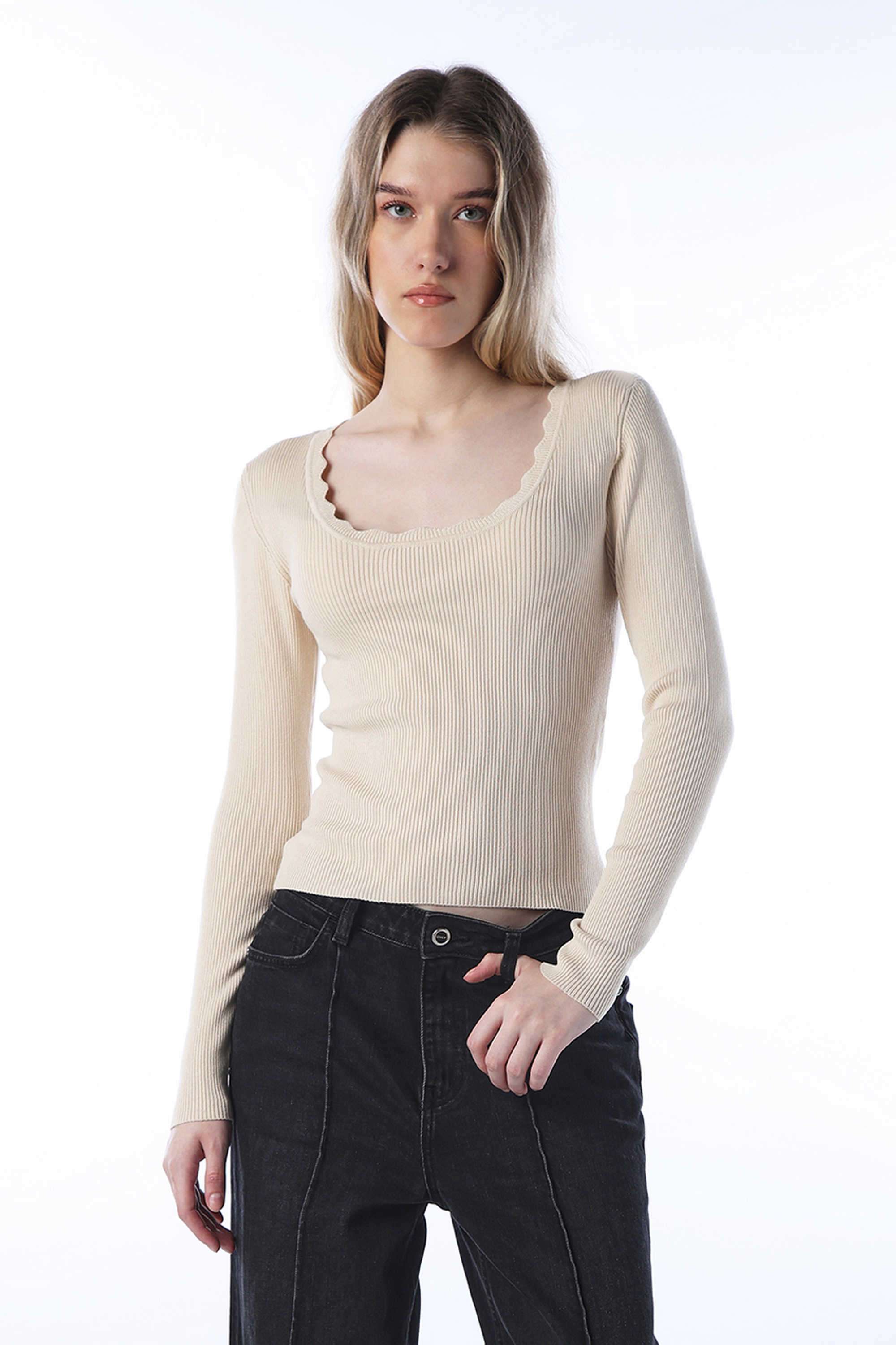 Solid-Scoop-Neck-Viscose-Women-s-Casual-Wear-Pullover