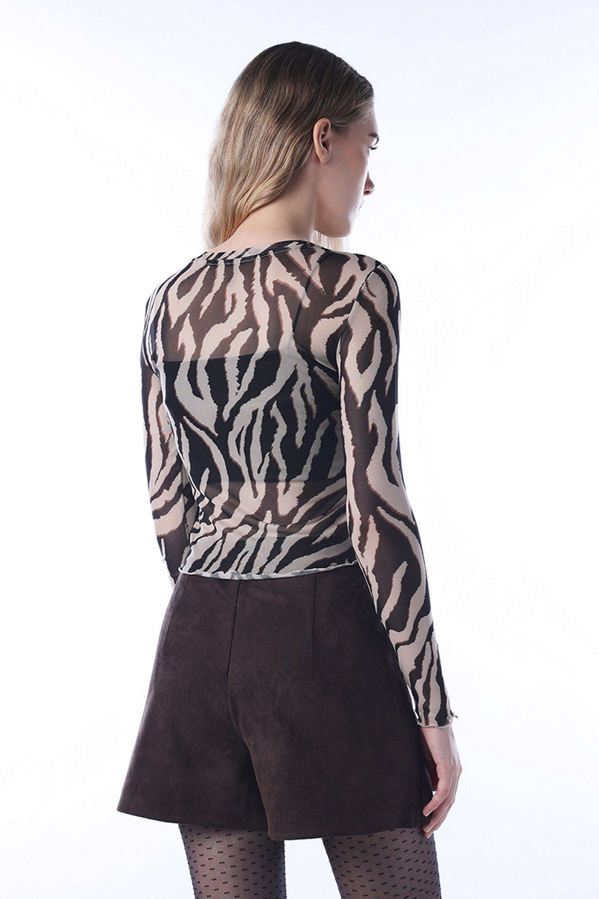 Animal-Print-Polyester-Round-Neck-Women-s-Top