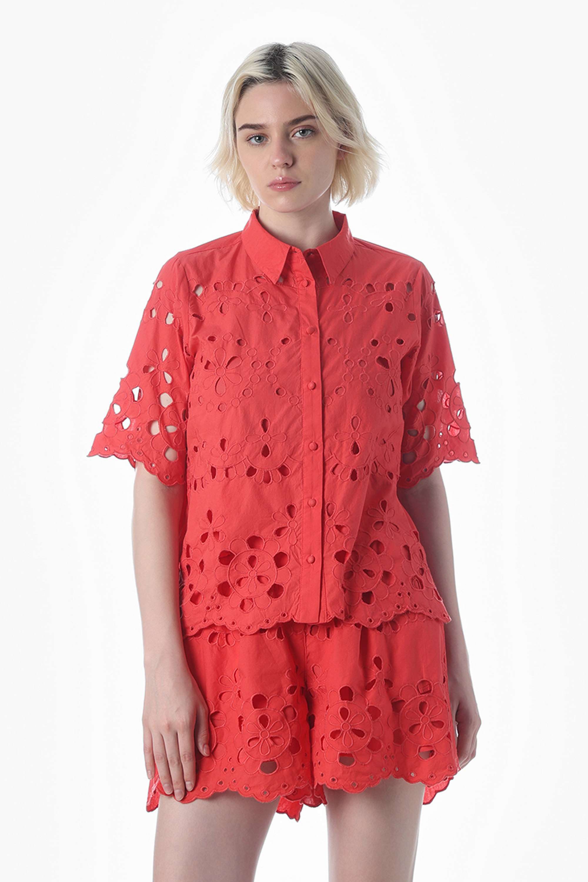 Embroidered-Cotton-Collared-Women-s-Shirt