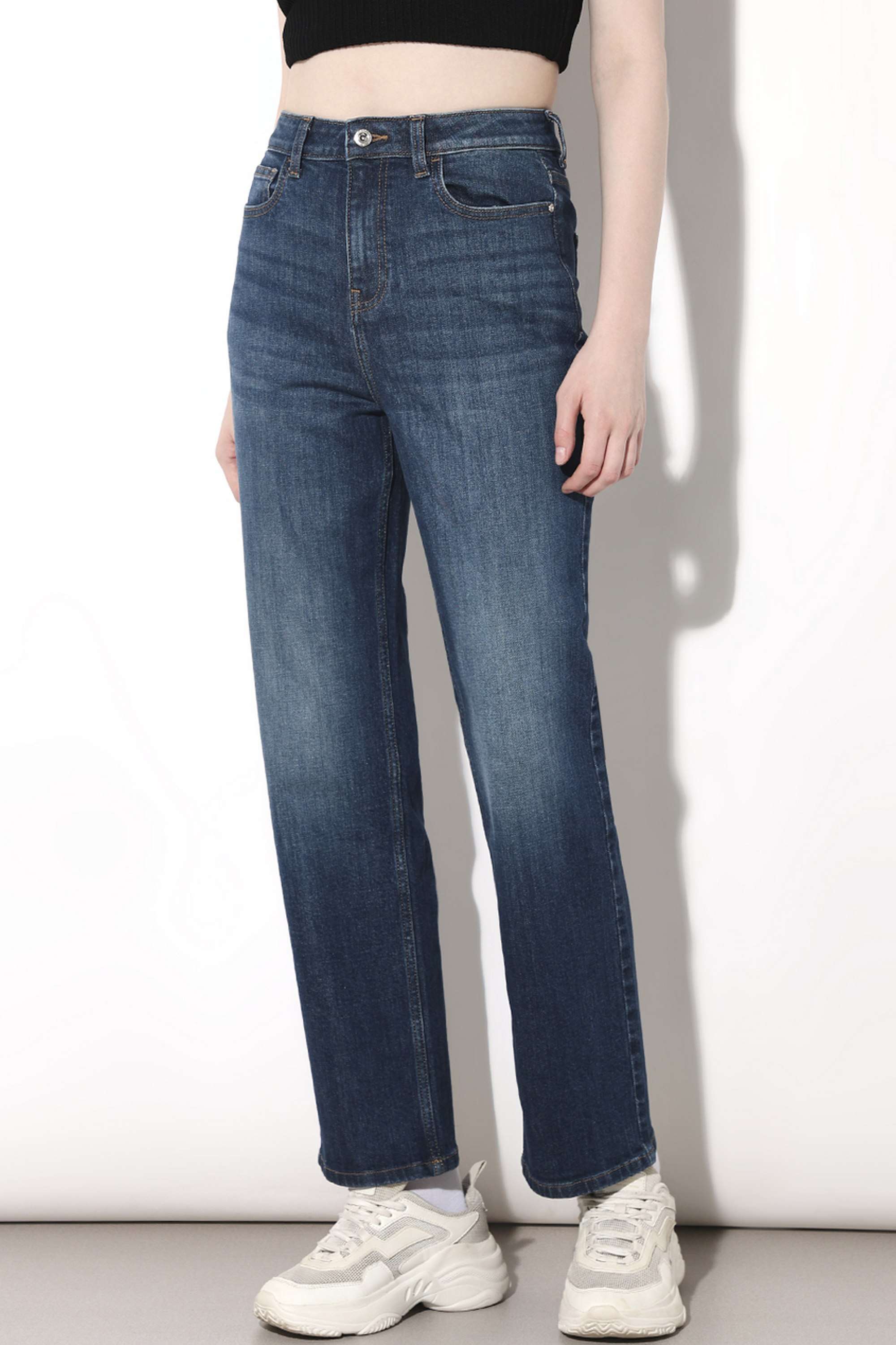 Solid-Regular-Fit-Cotton-Women-Casual-Wear-Light-Wash-Jeans