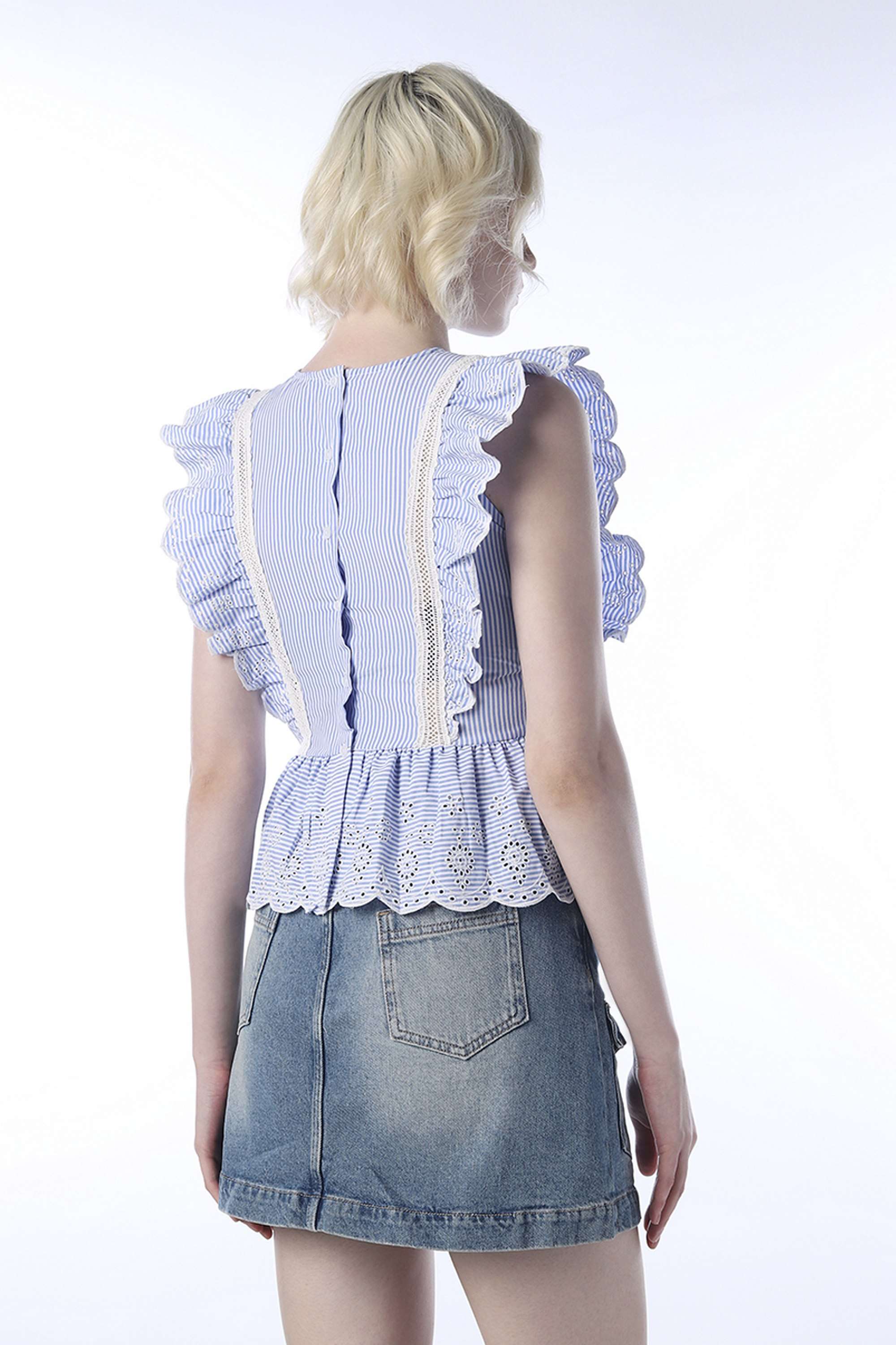 Stripes-Round-Neck-Polyester-Women-Casual-Wear-Top