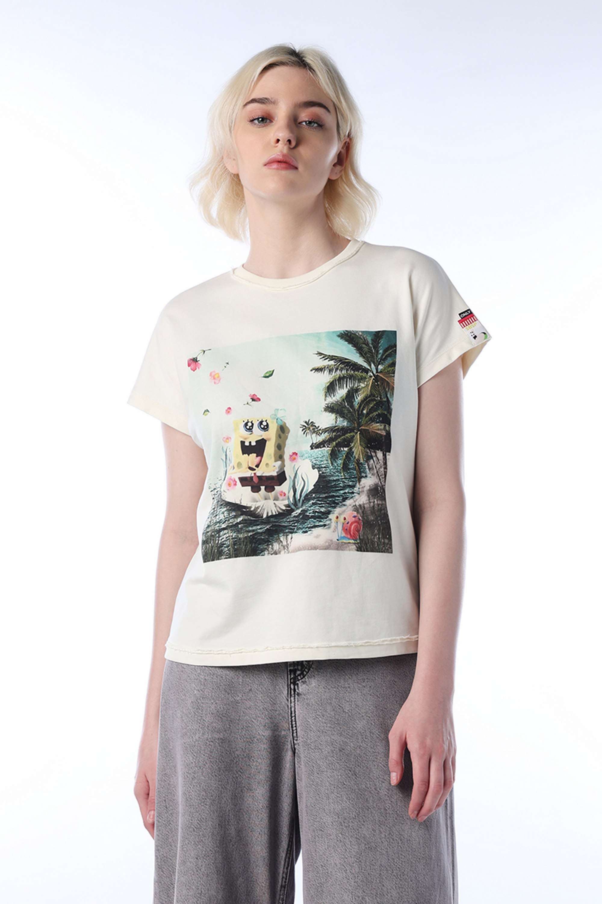 Graphic-Print-Round-Neck-Cotton-Women-Casual-Wear-T-Shirt