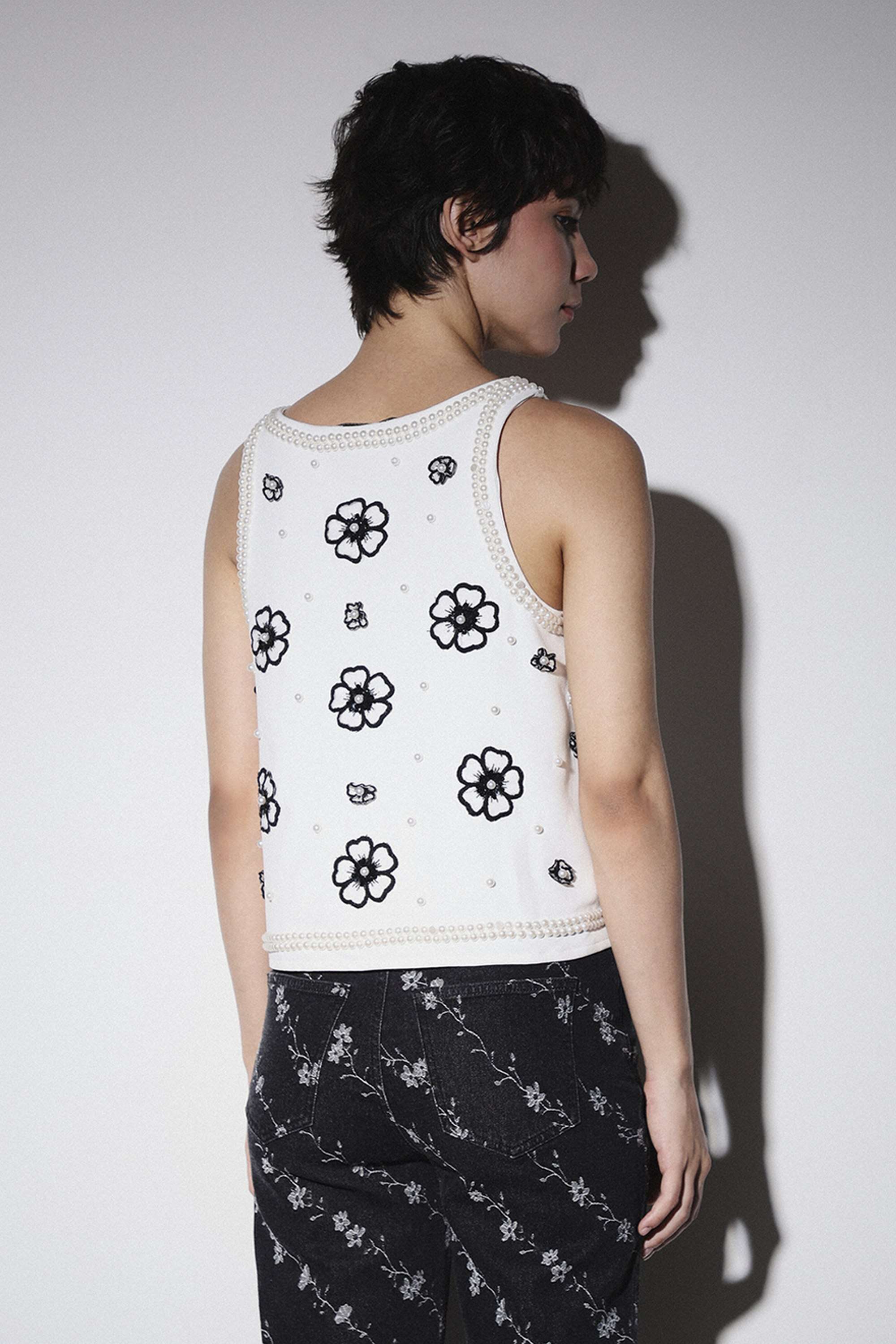 Embellished-Round-Neck-Polyester-Women-Party-Wear-Tank-Top