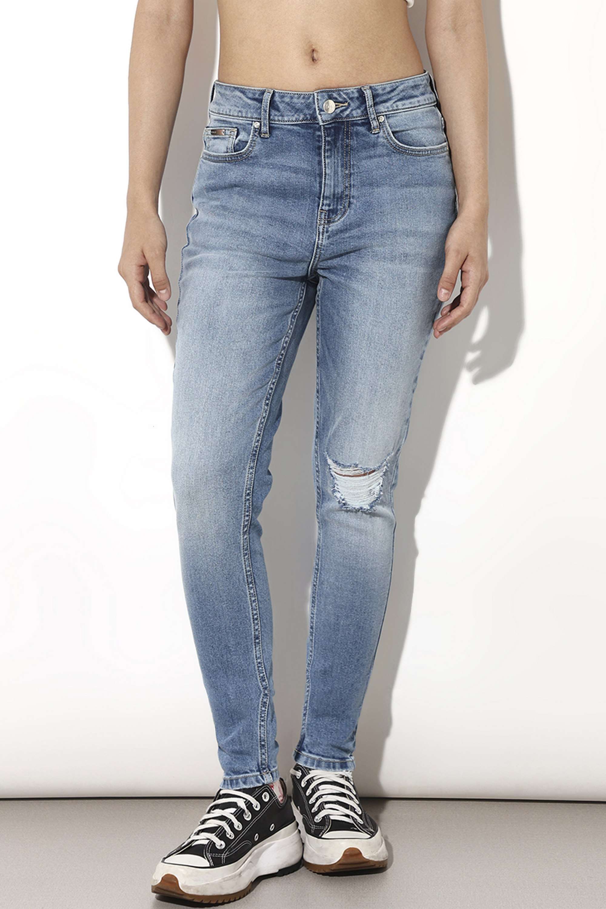 Solid-Skinny-Fit-Cotton-Women-Casual-Wear-Light-Wash-Jeans
