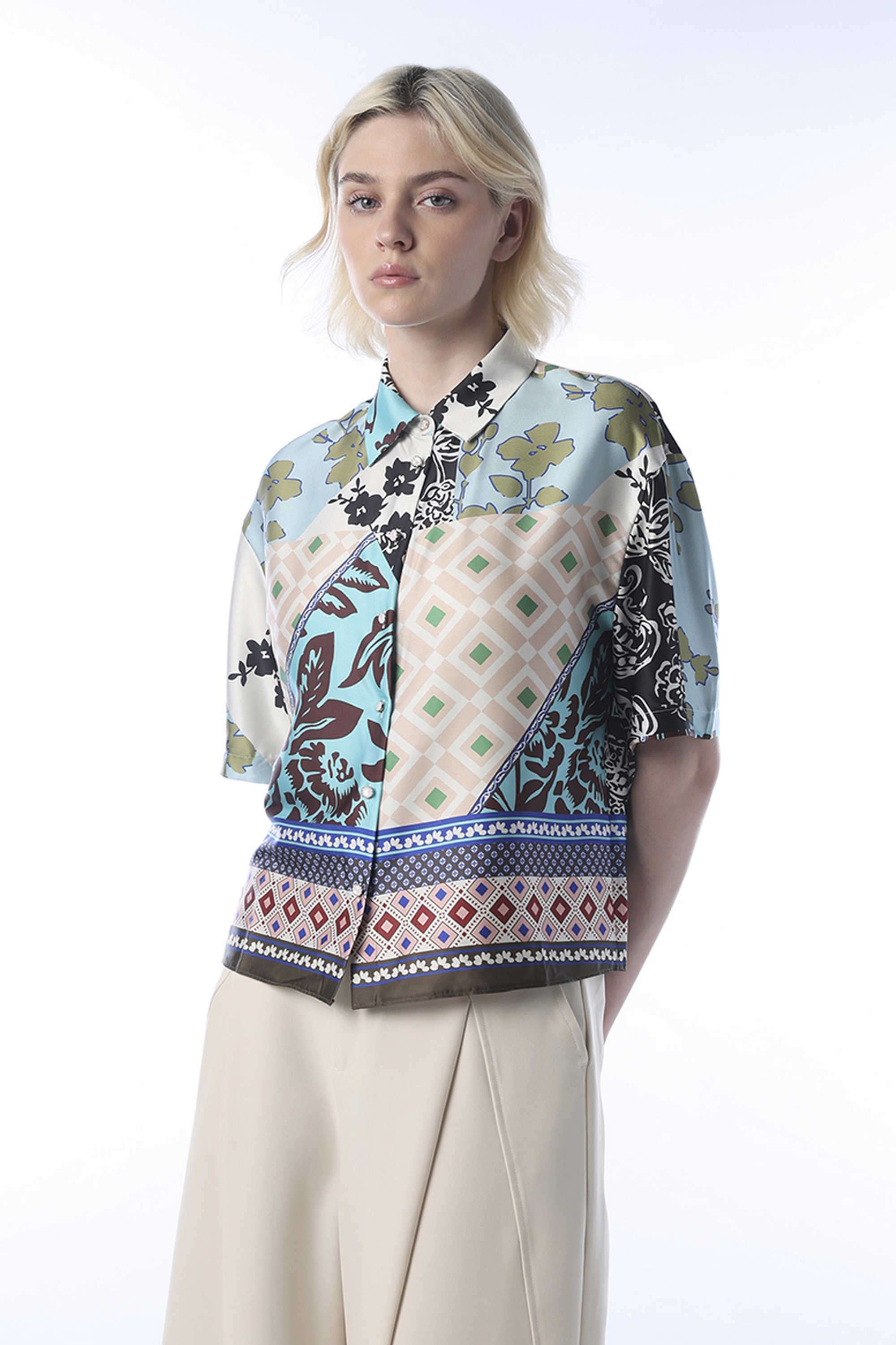 Floral-Polyester-Collared-Women-s-Shirt