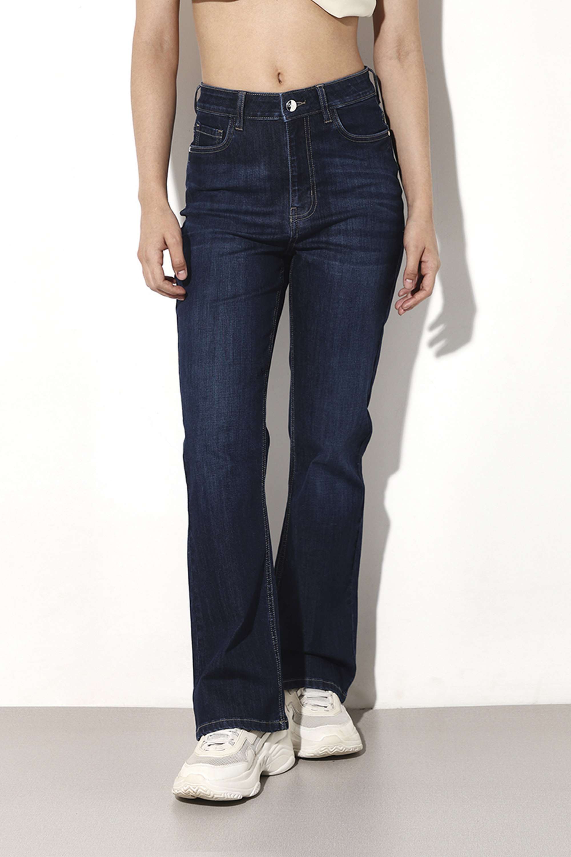 Solid-Regular-Fit-Cotton-Women-Casual-Wear-Light-Wash-Jeans