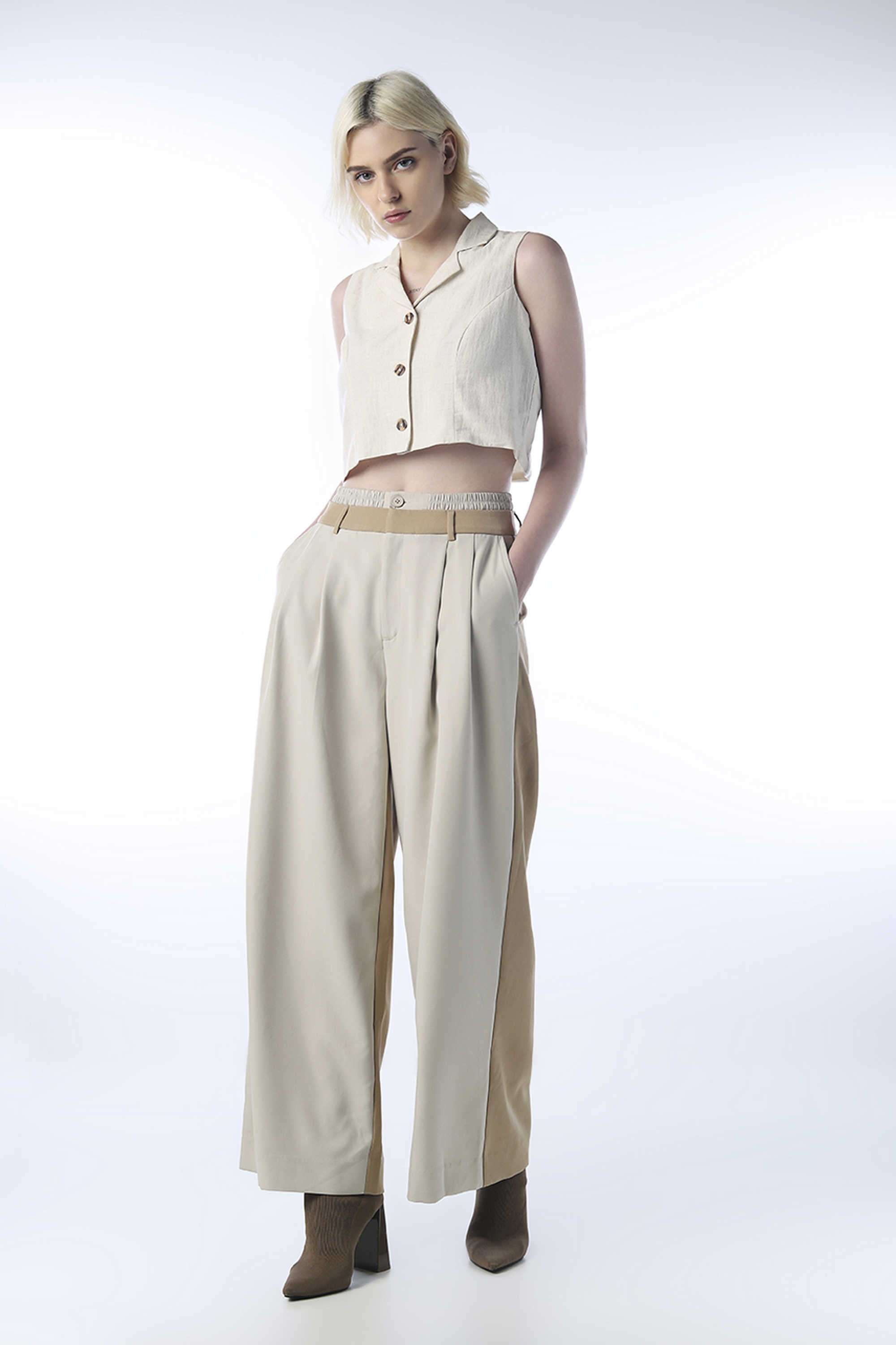 Solid-Cotton-Collared-Women-s-Shirt