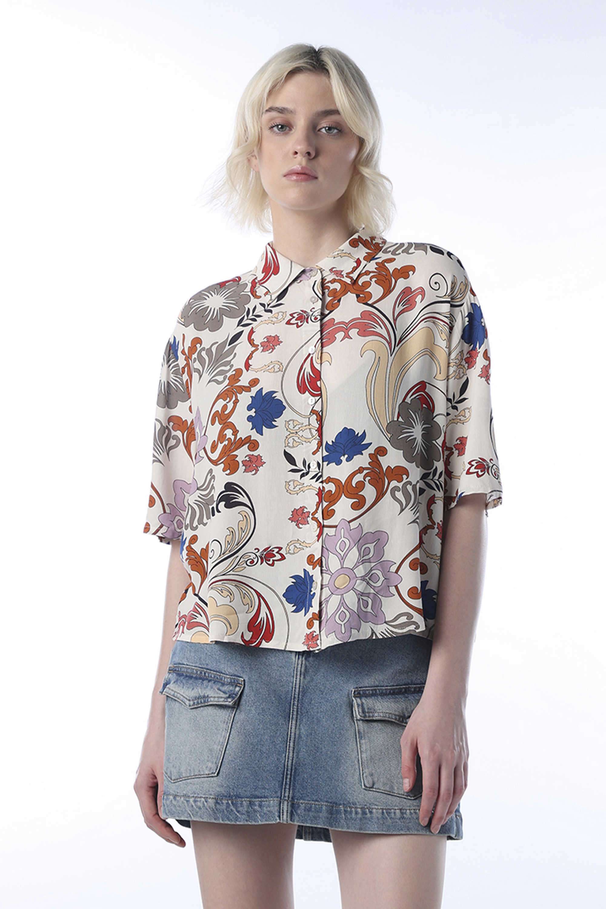 Graphic-Print-Viscose-Collared-Women-s-Shirt