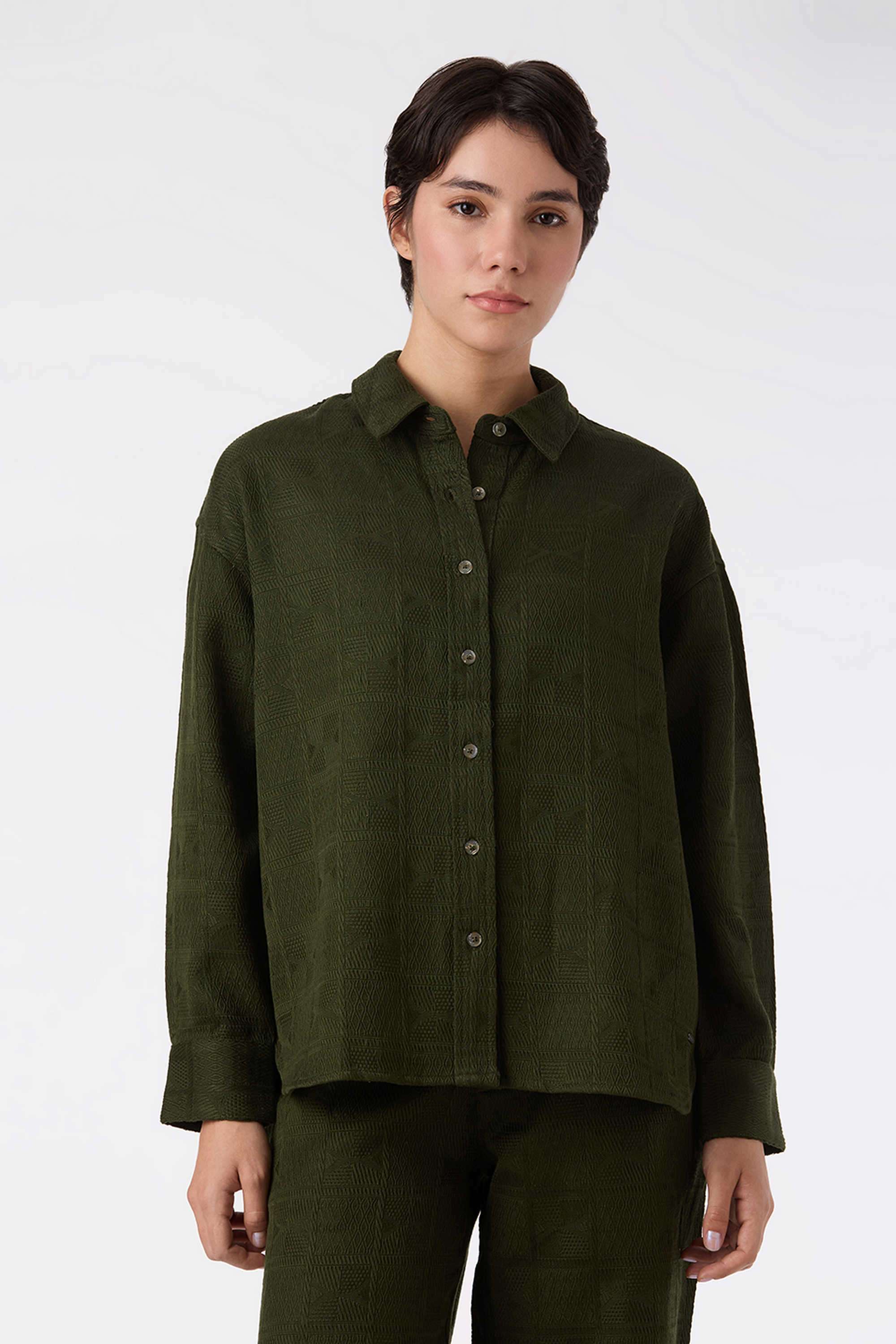 Solid-Blended-Fabric-Women-s-Casual-Wear-Shirt