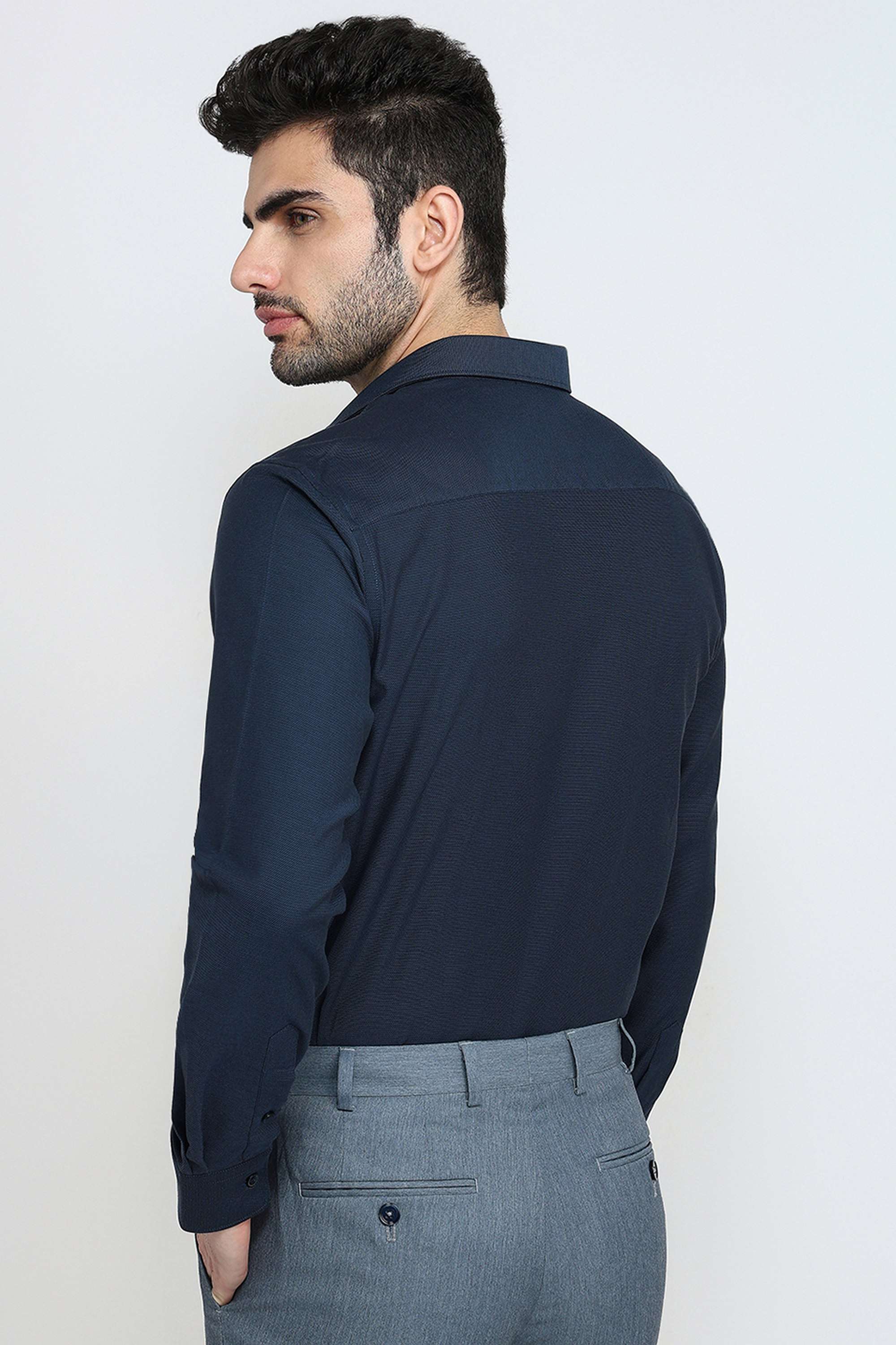 Structured-Cotton-Slim-Fit-Men-s-Formal-Wear-Shirt