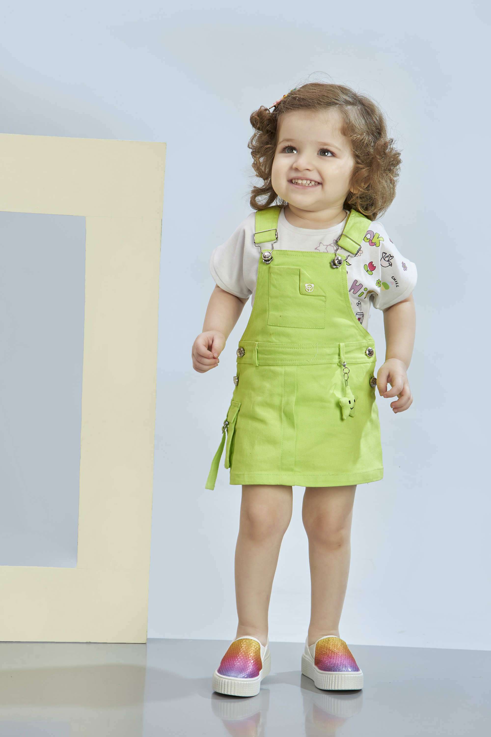 Solid-Cotton-Round-Neck-Girls-Casual-Wear-Dungaree-Set
