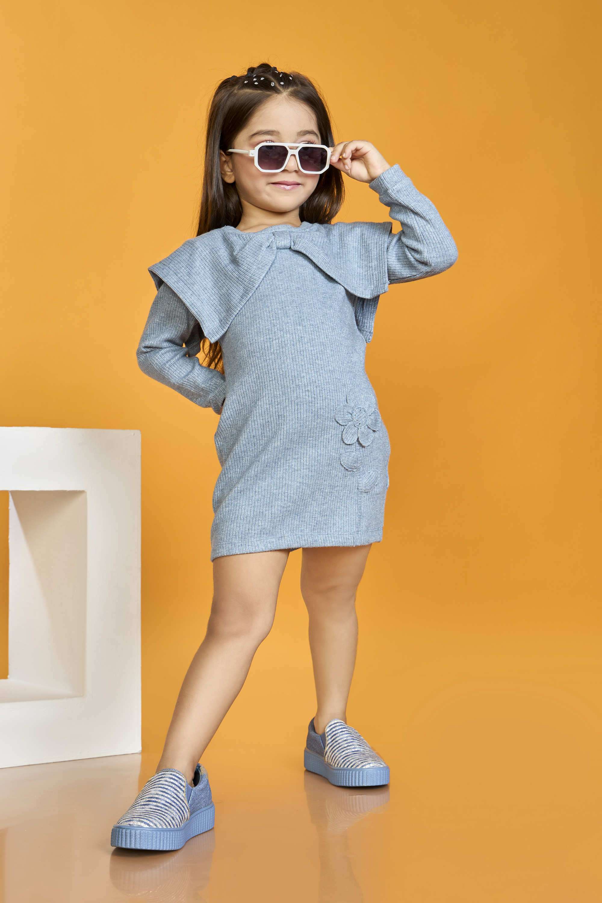 Textured-Blended-Fabric-Round-Neck-Girls-Party-Wear-Dress