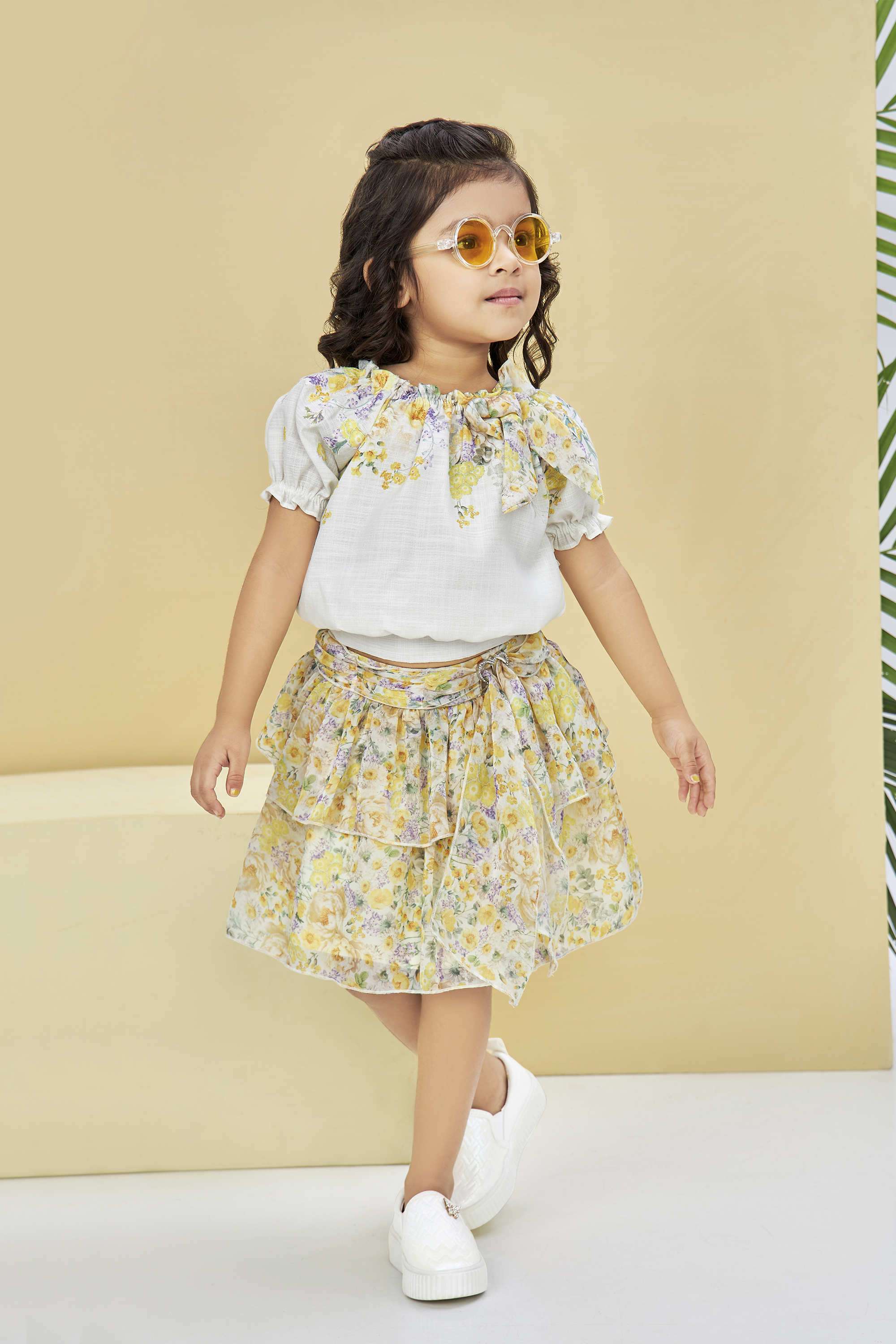Floral-Blended-Fabric-Round-Neck-Girls-Casual-Wear-Skirt-Set
