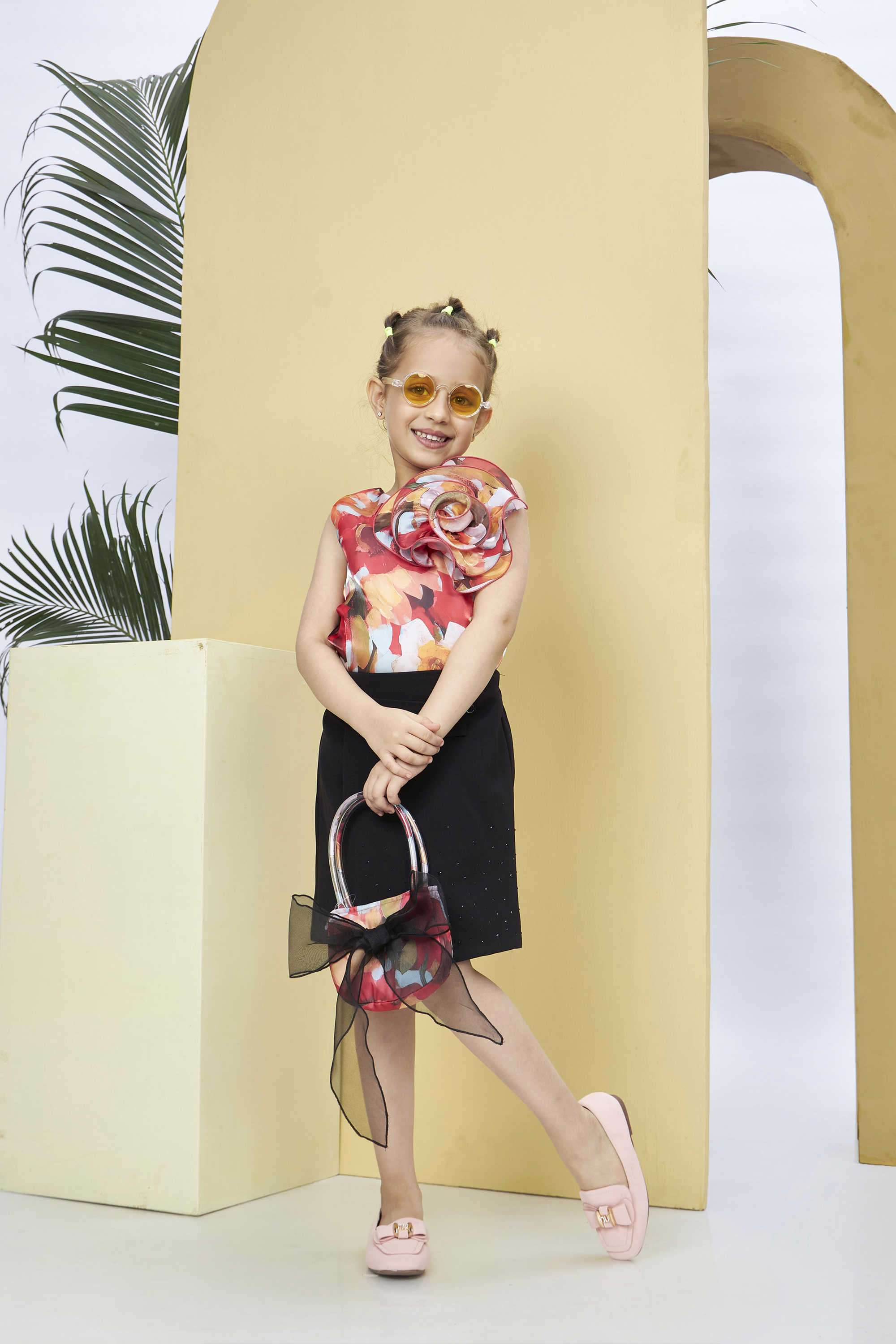 Abstract-Polyester-Round-Neck-Girl-s-Party-Wear-Skirt-with-Top-&-Purse-Clothing-Set