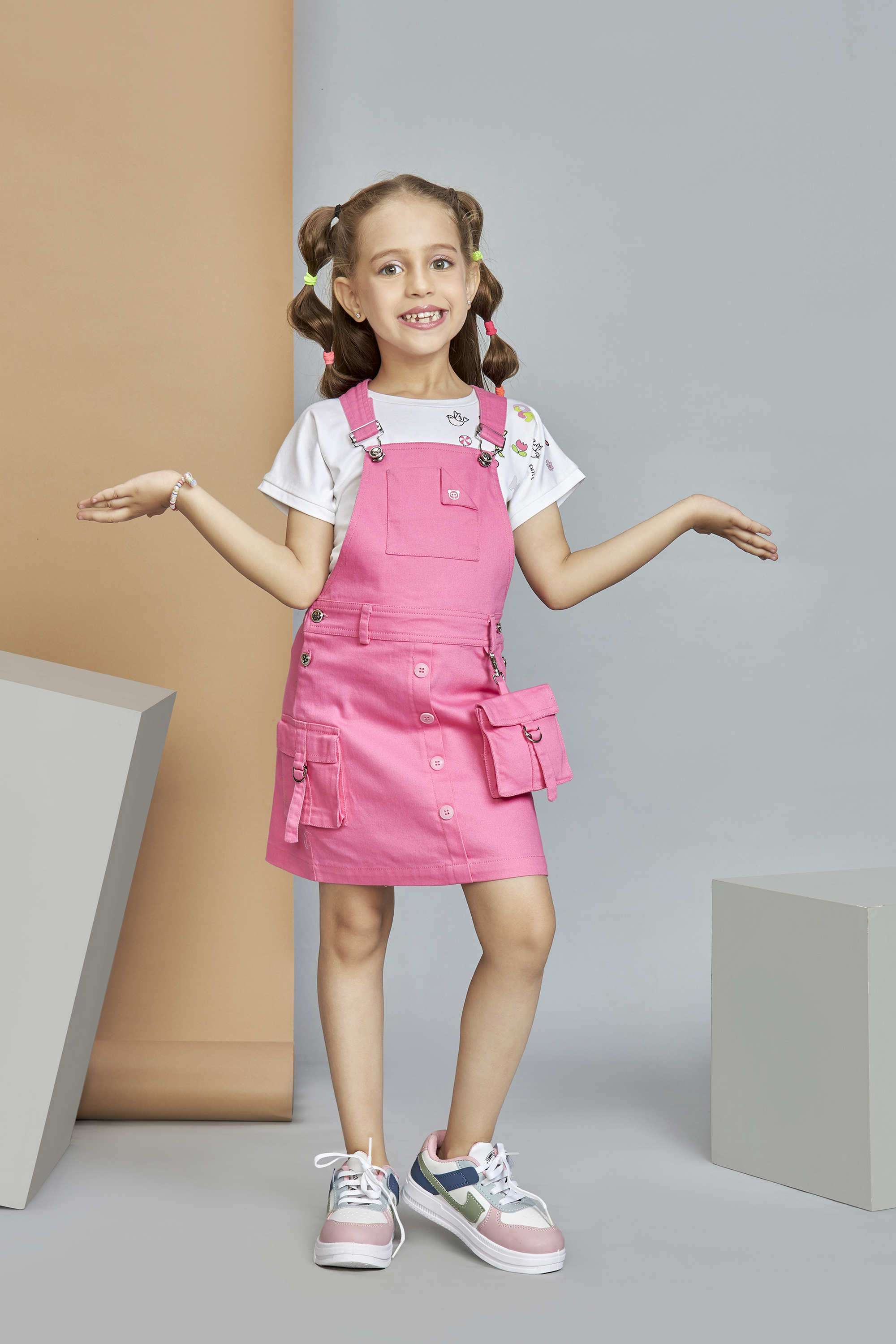 Solid-Cotton-Round-Neck-Girls-Casual-Wear-Dungaree-Set