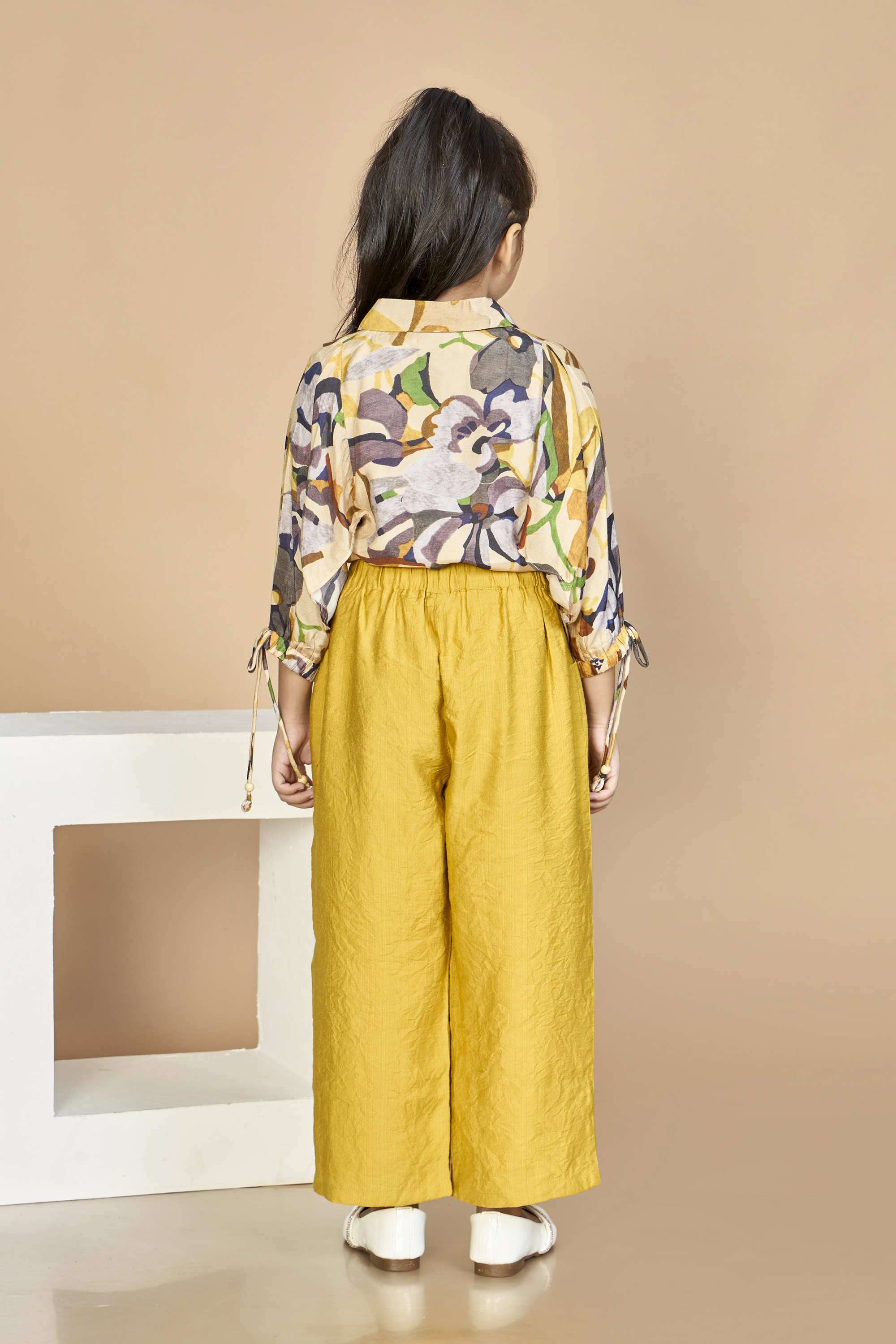 Printed-Blended-Fabric-Collared-Girls-Casual-Wear-Pant-Set