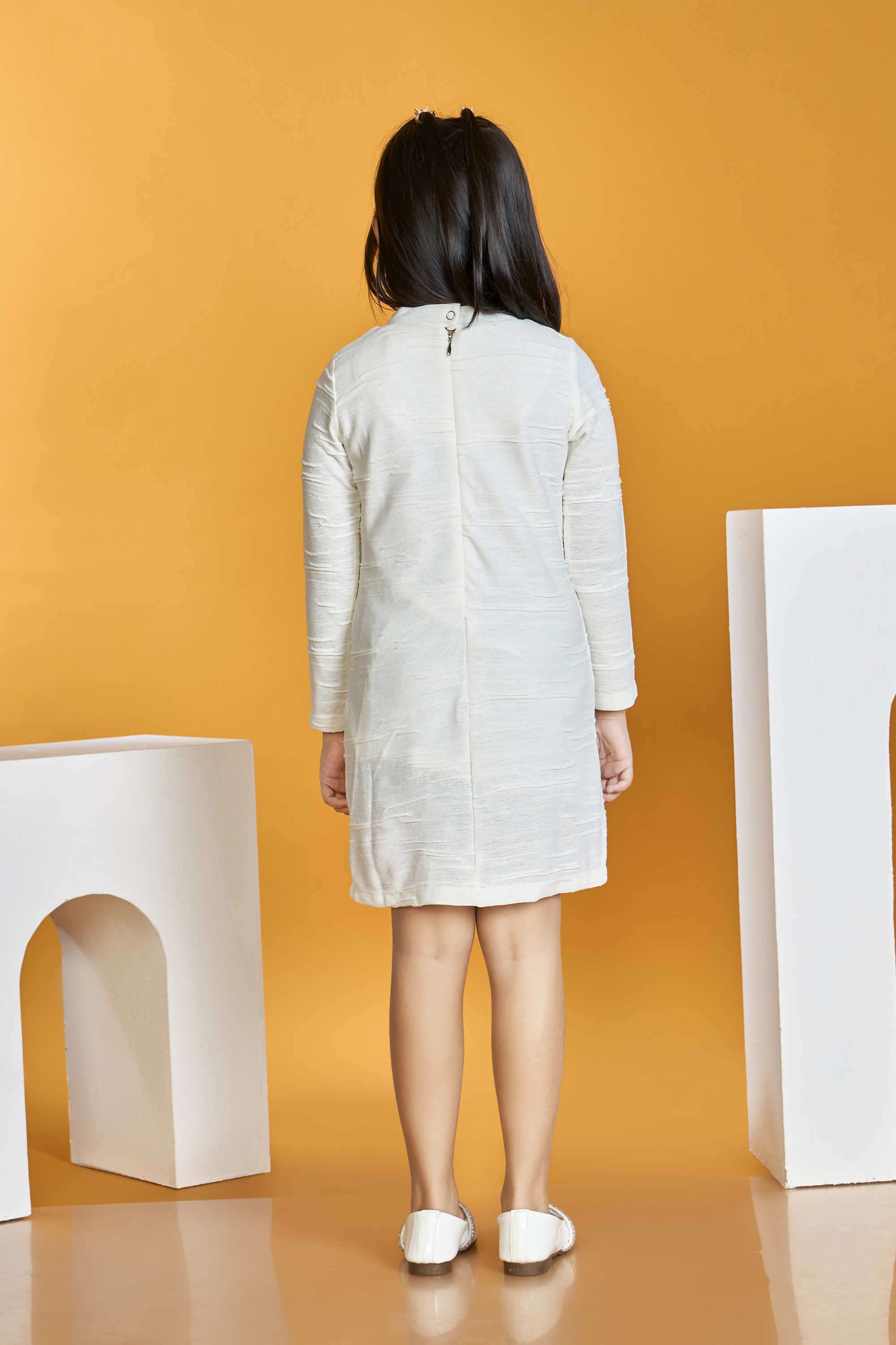 Textured-Blended-Fabric-Round-Neck-Girls-Casual-Wear-Dress