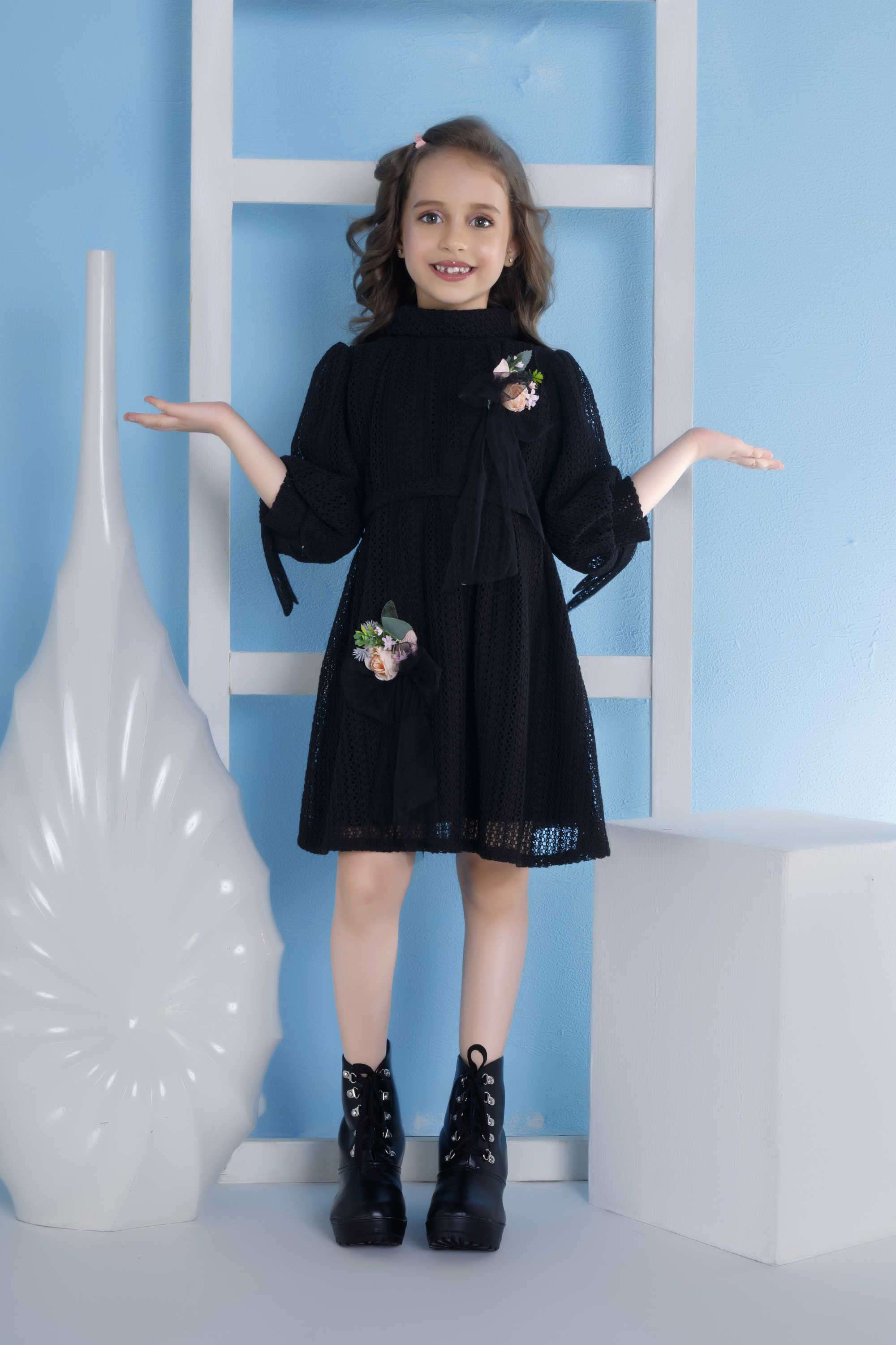 Embellished-Blended-Fabric-Collared-Girl-s-Party-Wear-Dress