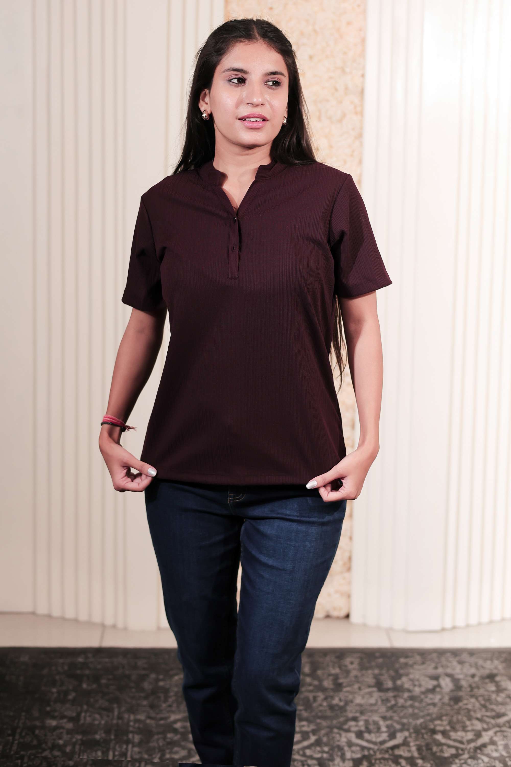 Solid-Polyester-Blend-Collared-Women-s-Top