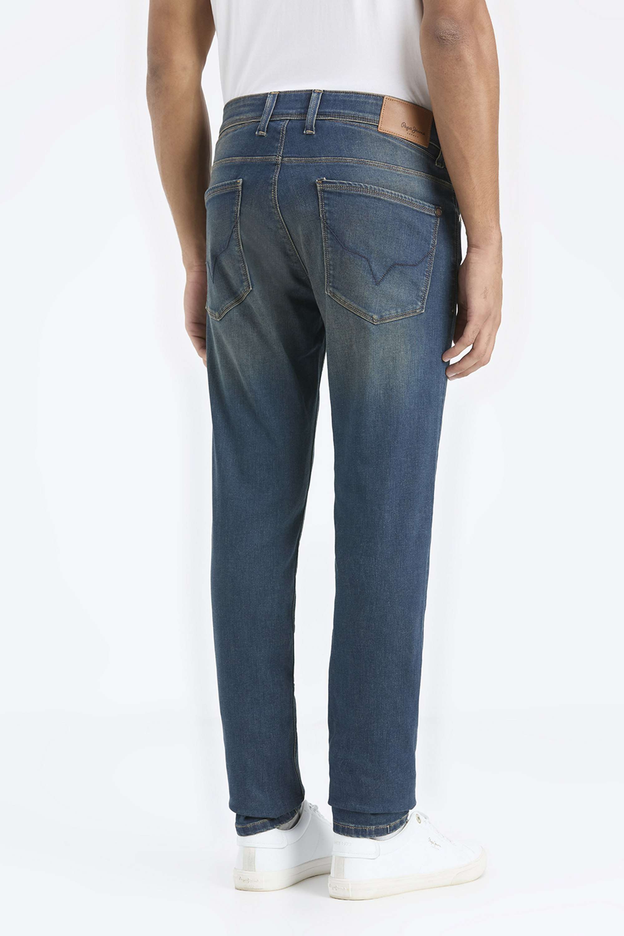 Solid-Cotton-Blend-Regular-Fit-Men-s-Jeans