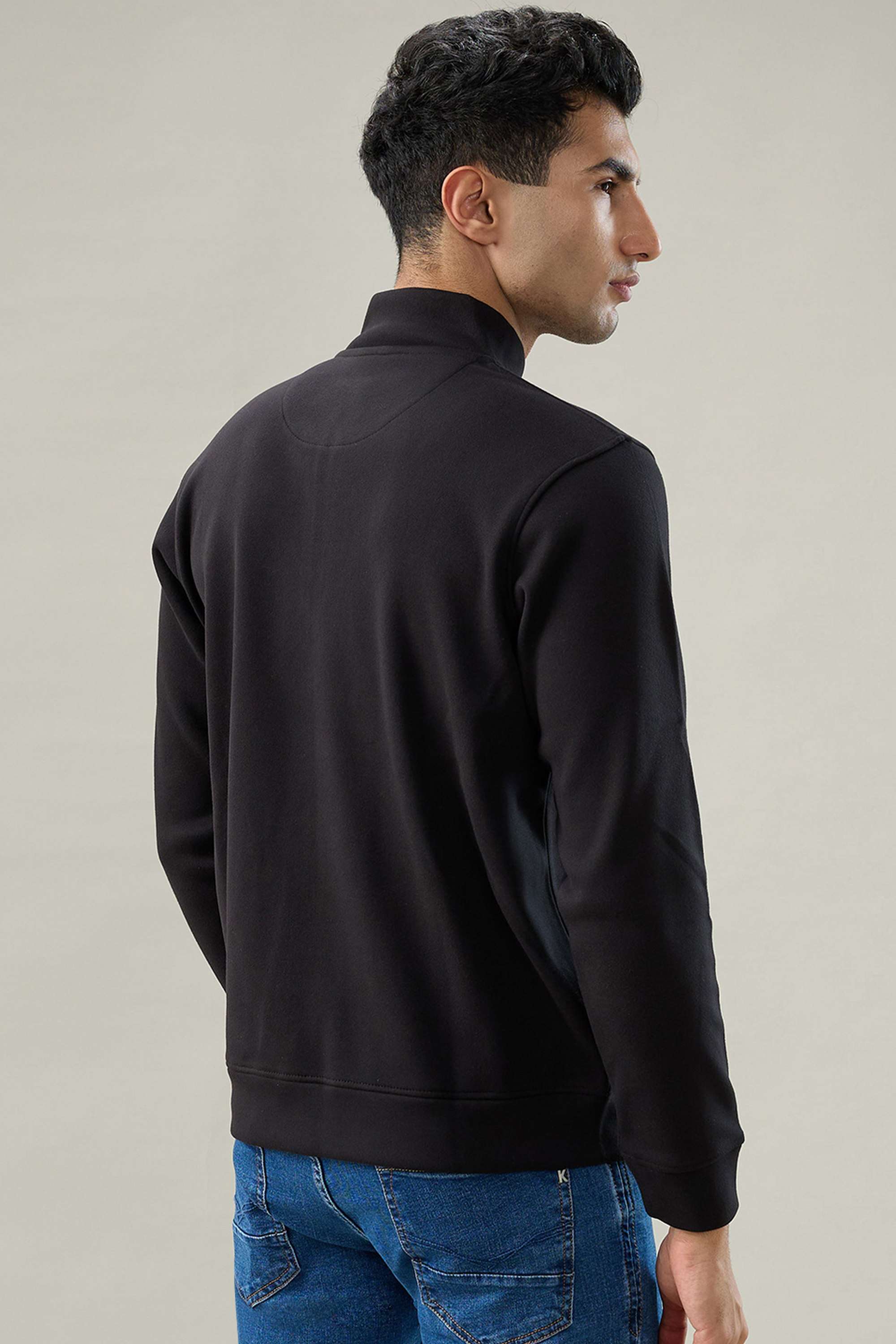 Solid-Polyester-Round-Neck-Men-s-Sweater