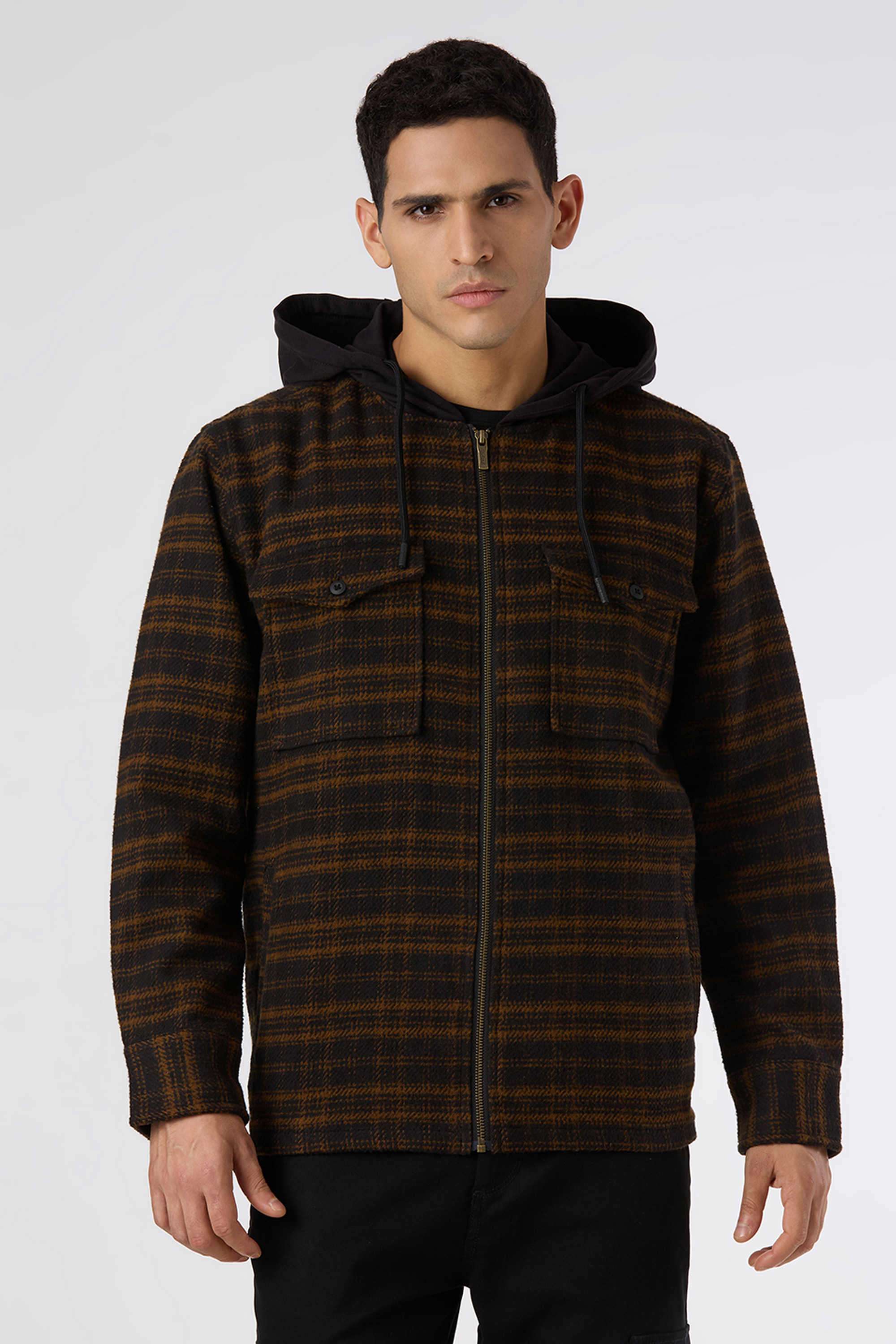 Checks-Cotton-Relaxed-Fit-Men-Casual-Shirt