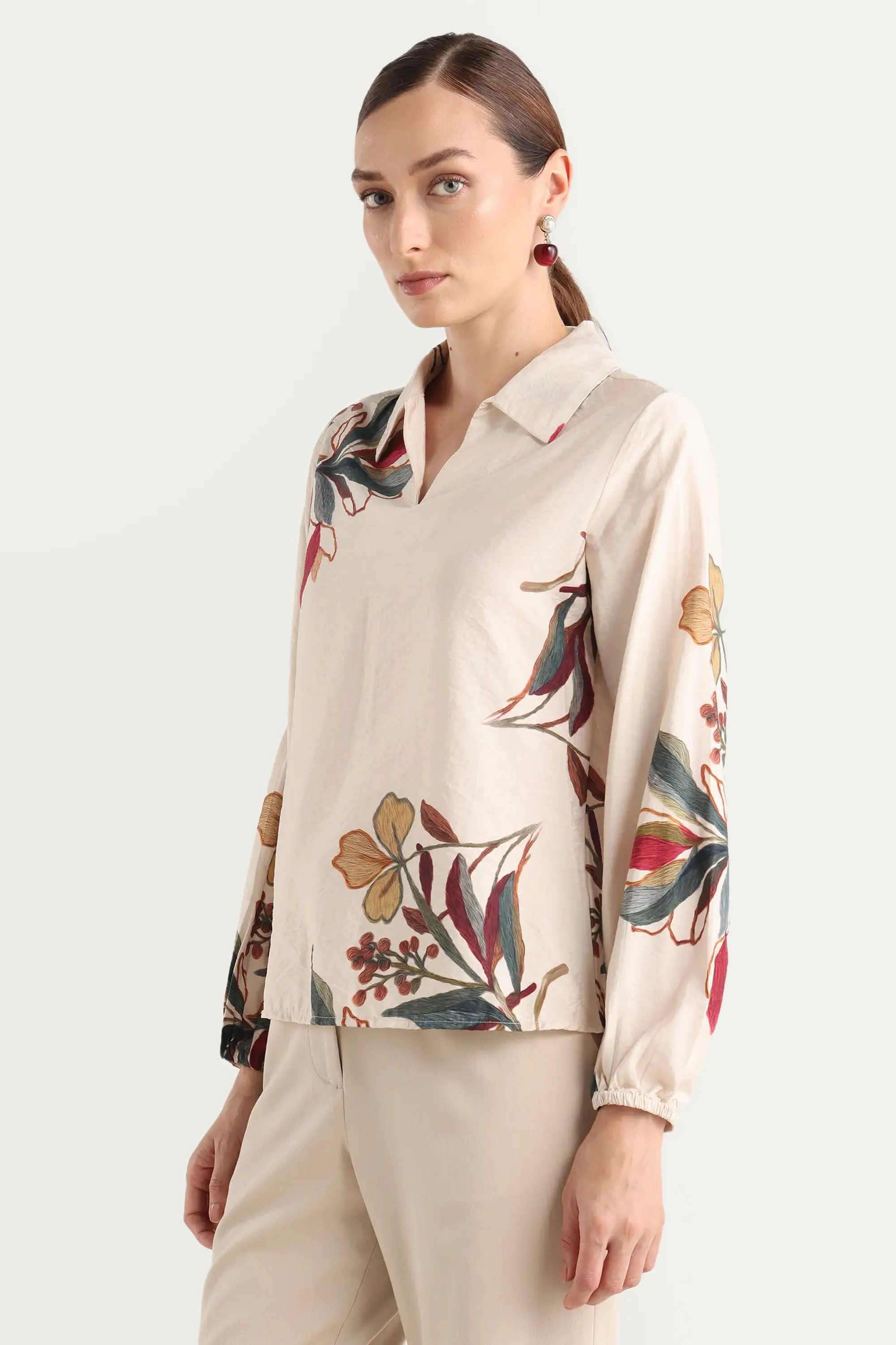 Printed-Blended-Fabric-Collared-Women-s-Top