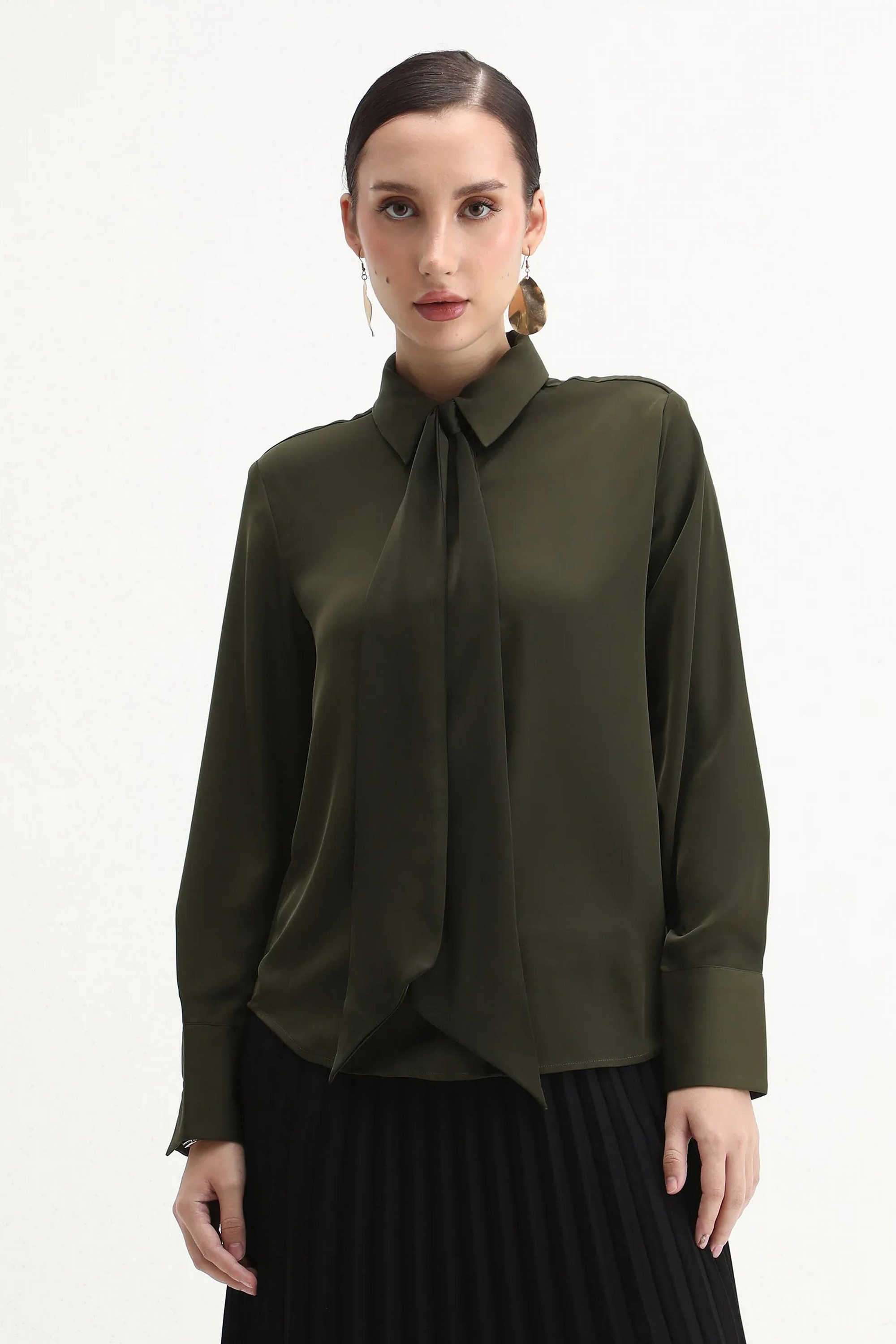 Solid-Polyester-Collared-Women-s-Shirt