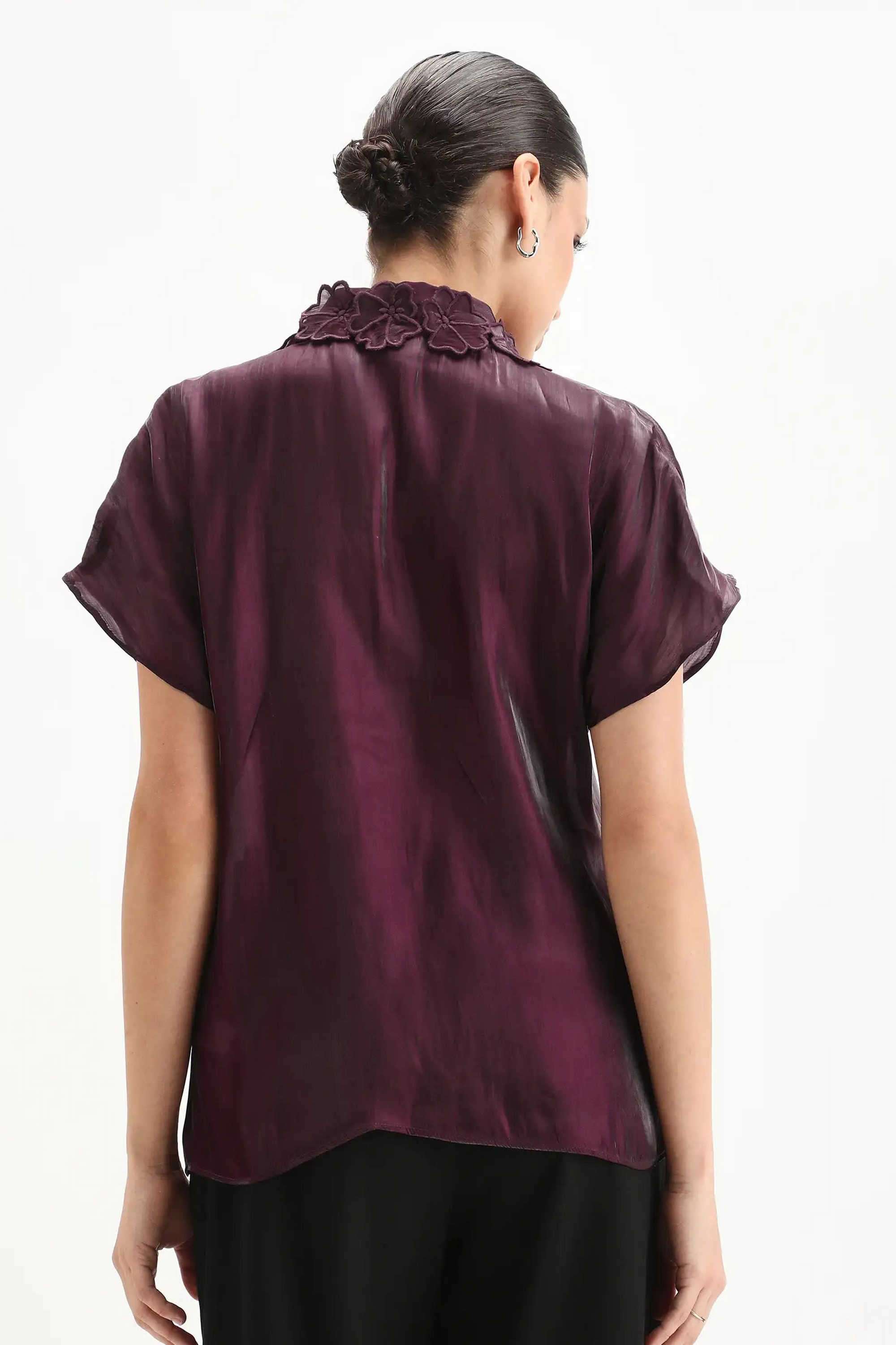 Solid-Polyester-Collared-Women-s-Shirt