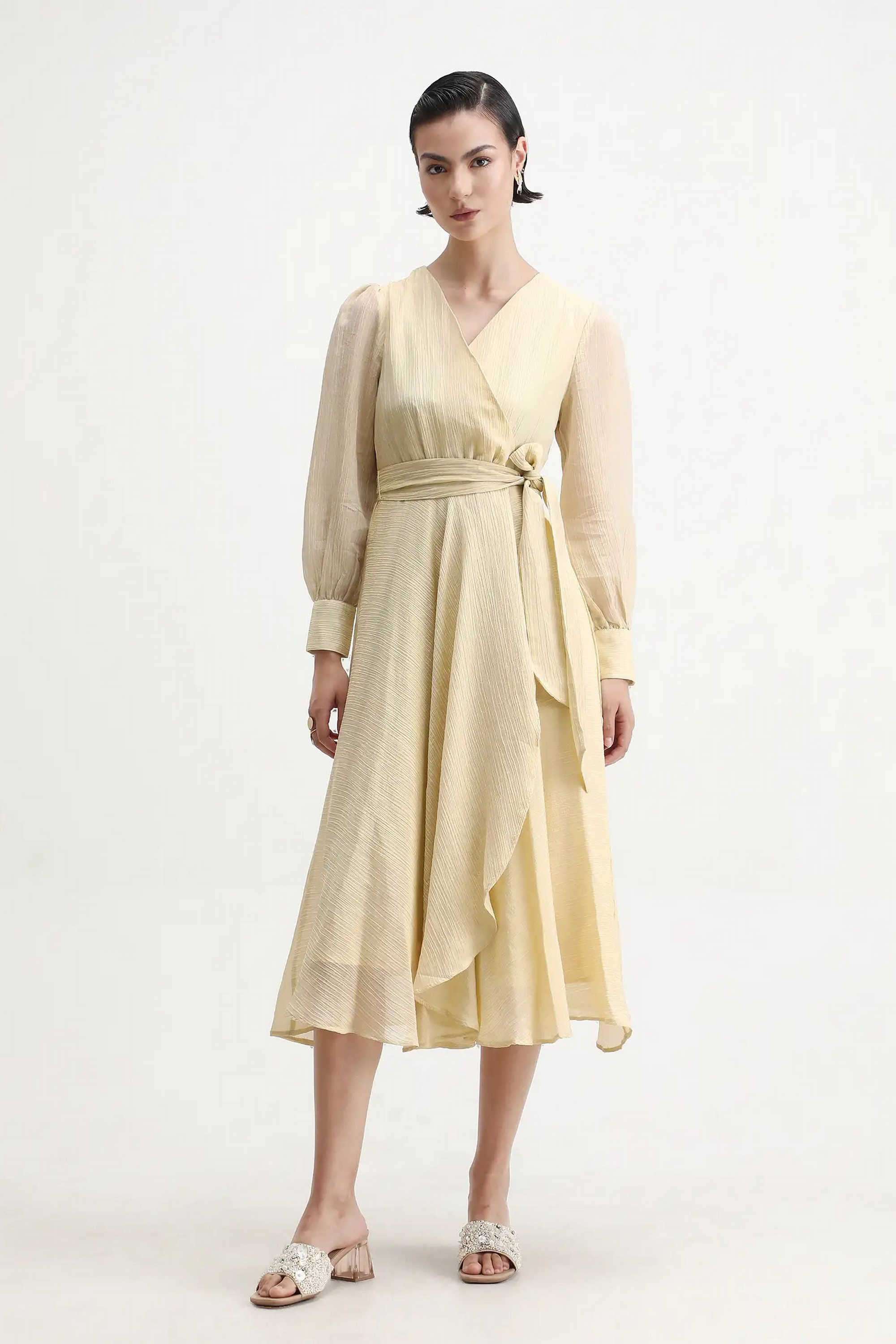 Solid-Polyester-Plunging-Neck-Women-s-Dress