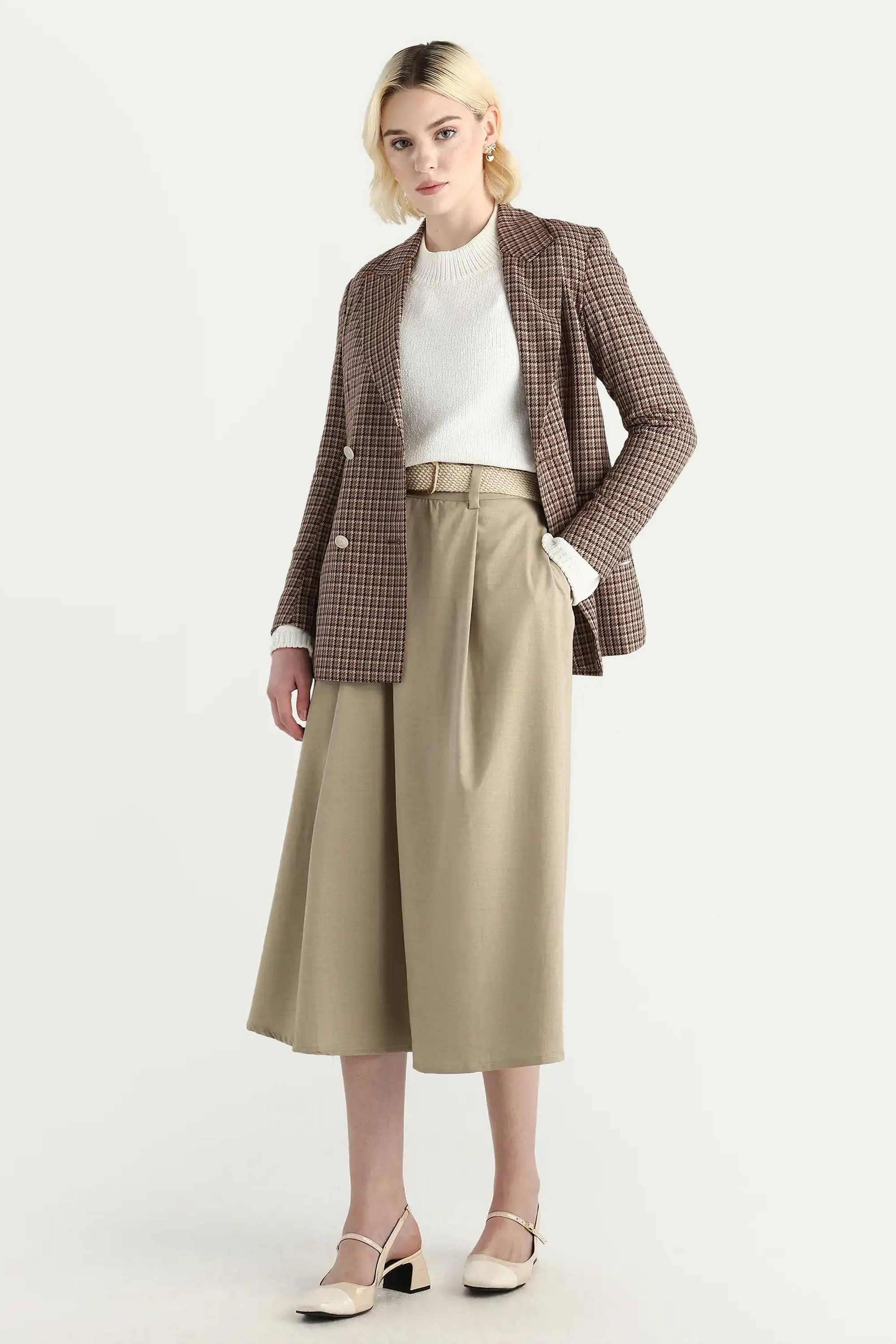 Solid-High-Neck-Polyester-Women-Sweater