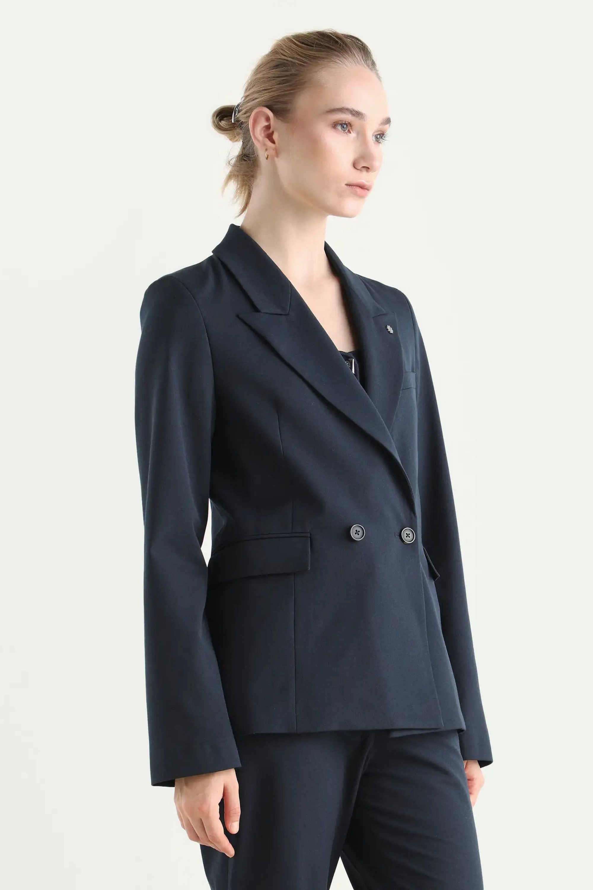 Solid-Collared-Blended-Fabric-Women-Blazer