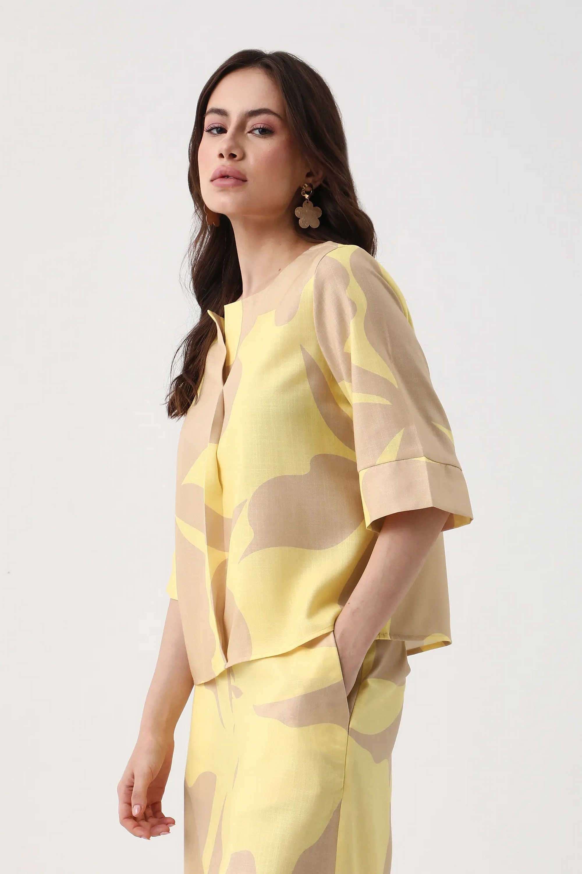 Printed-Polyester-Round-Neck-Women-s-Top