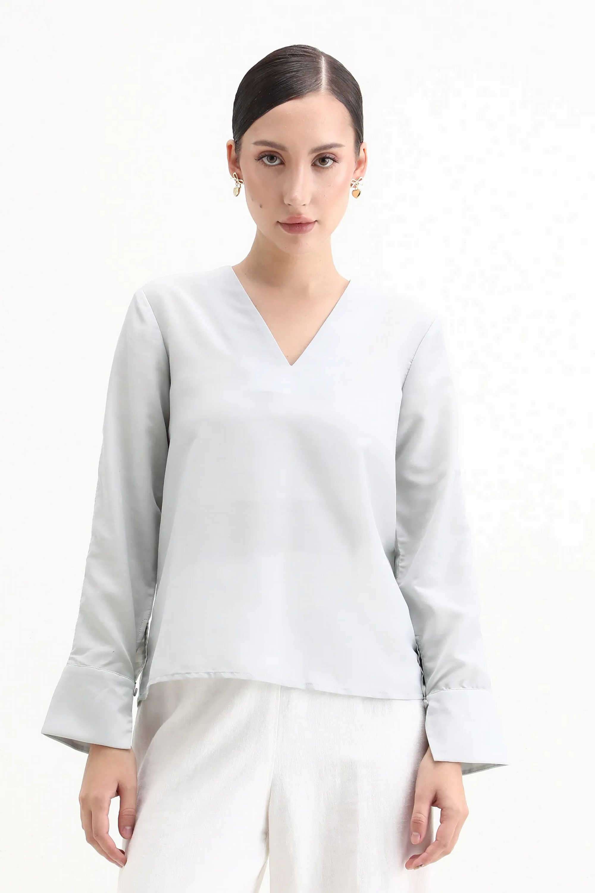 Solid-Polyester-V-Neck-Women-s-Top