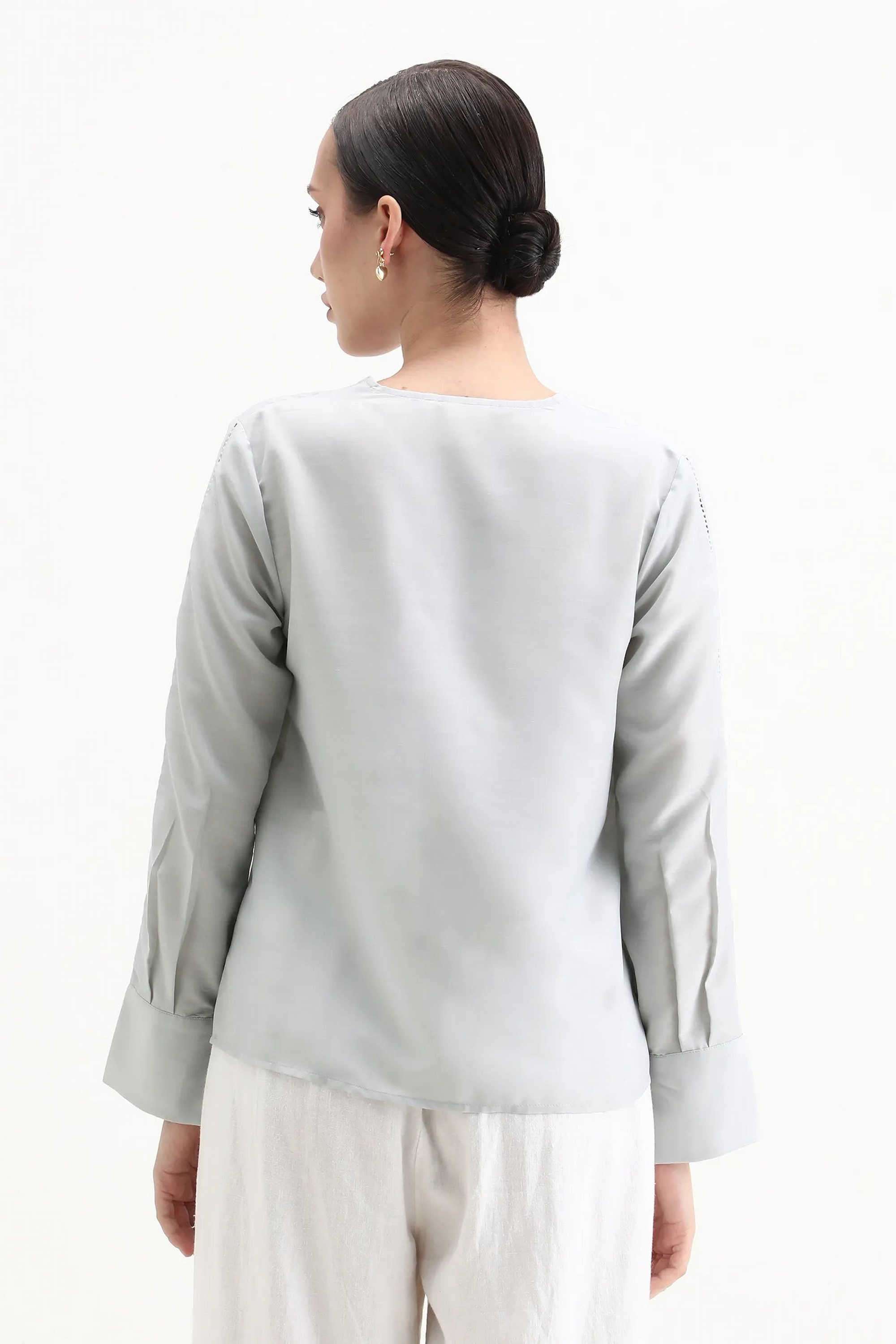 Solid-Polyester-V-Neck-Women-s-Top