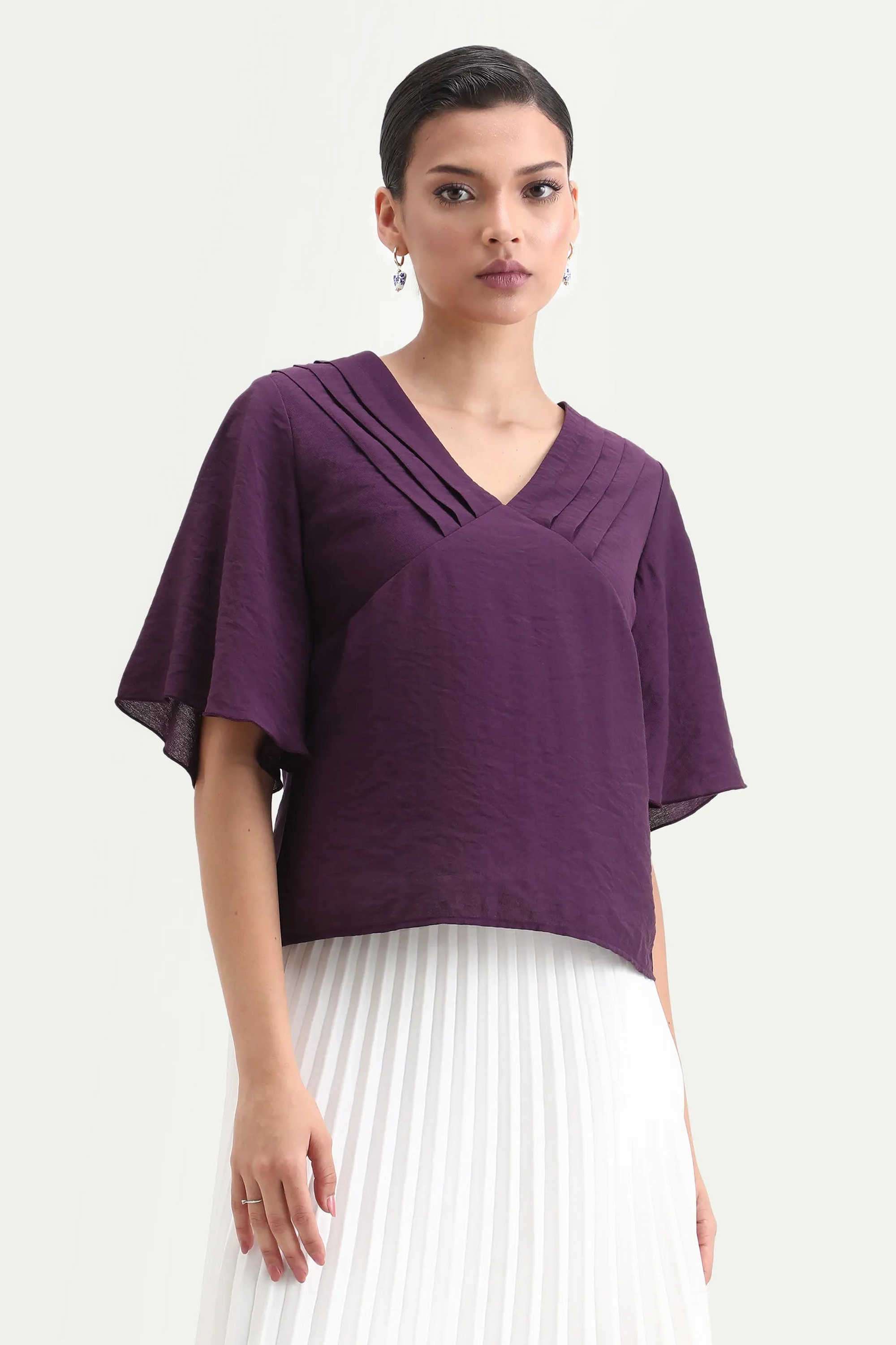 Solid-Polyester-V-Neck-Women-s-Top