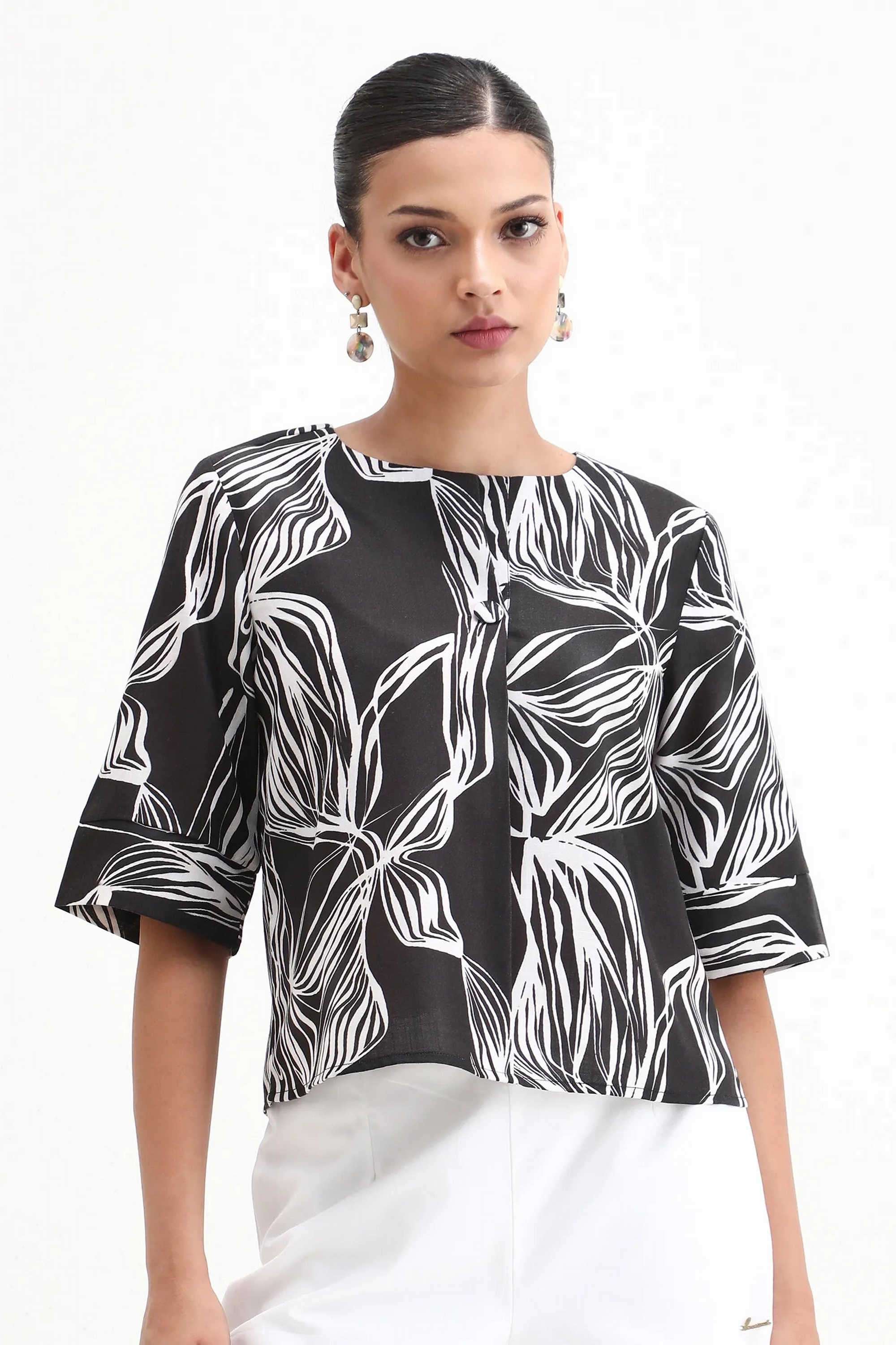 Abstract-Polyester-Round-Neck-Women-s-Top