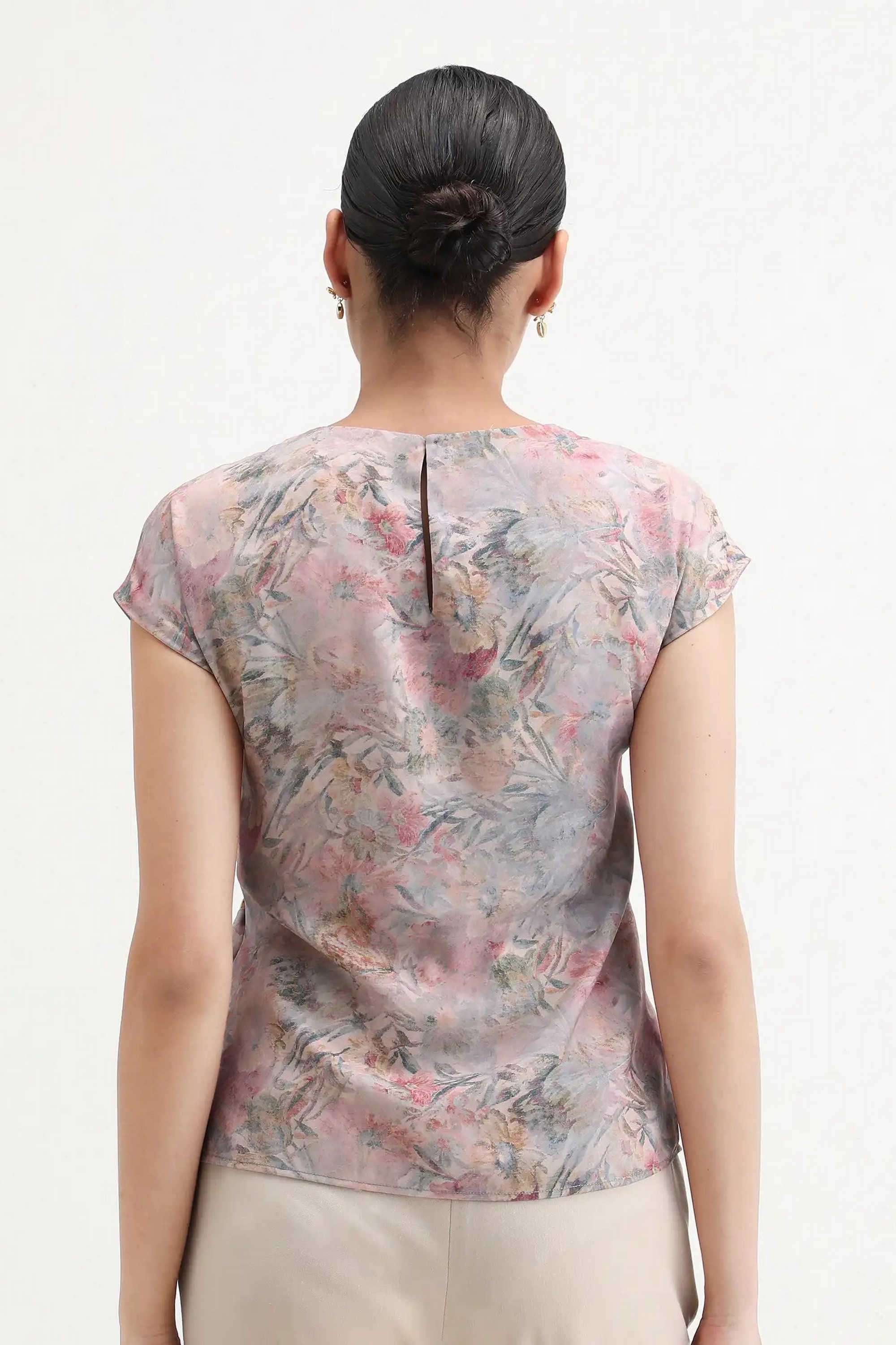 Abstract-Polyester-Round-Neck-Women-s-Top