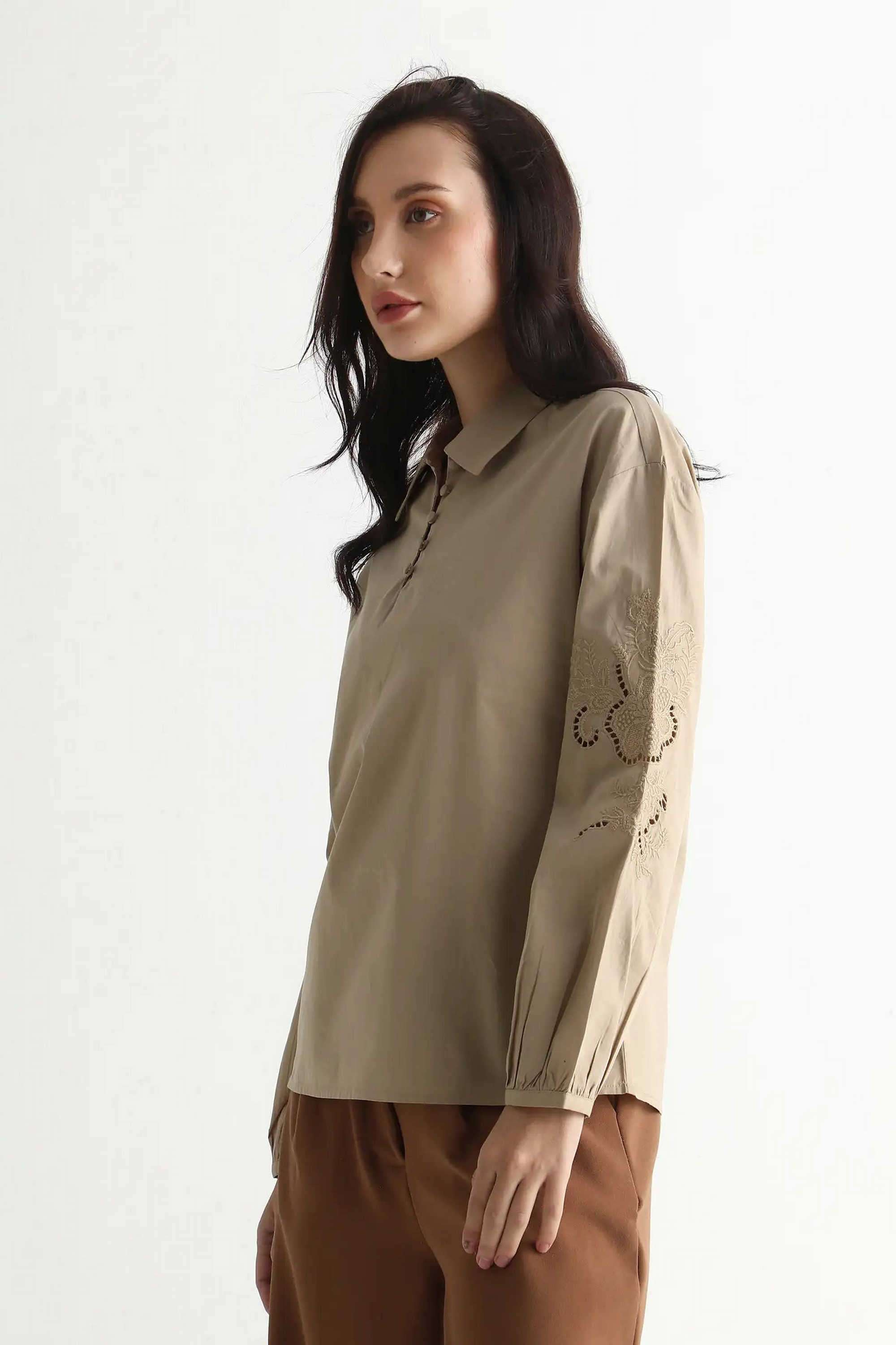 Embroidered-Cotton-Collared-Women-s-Top