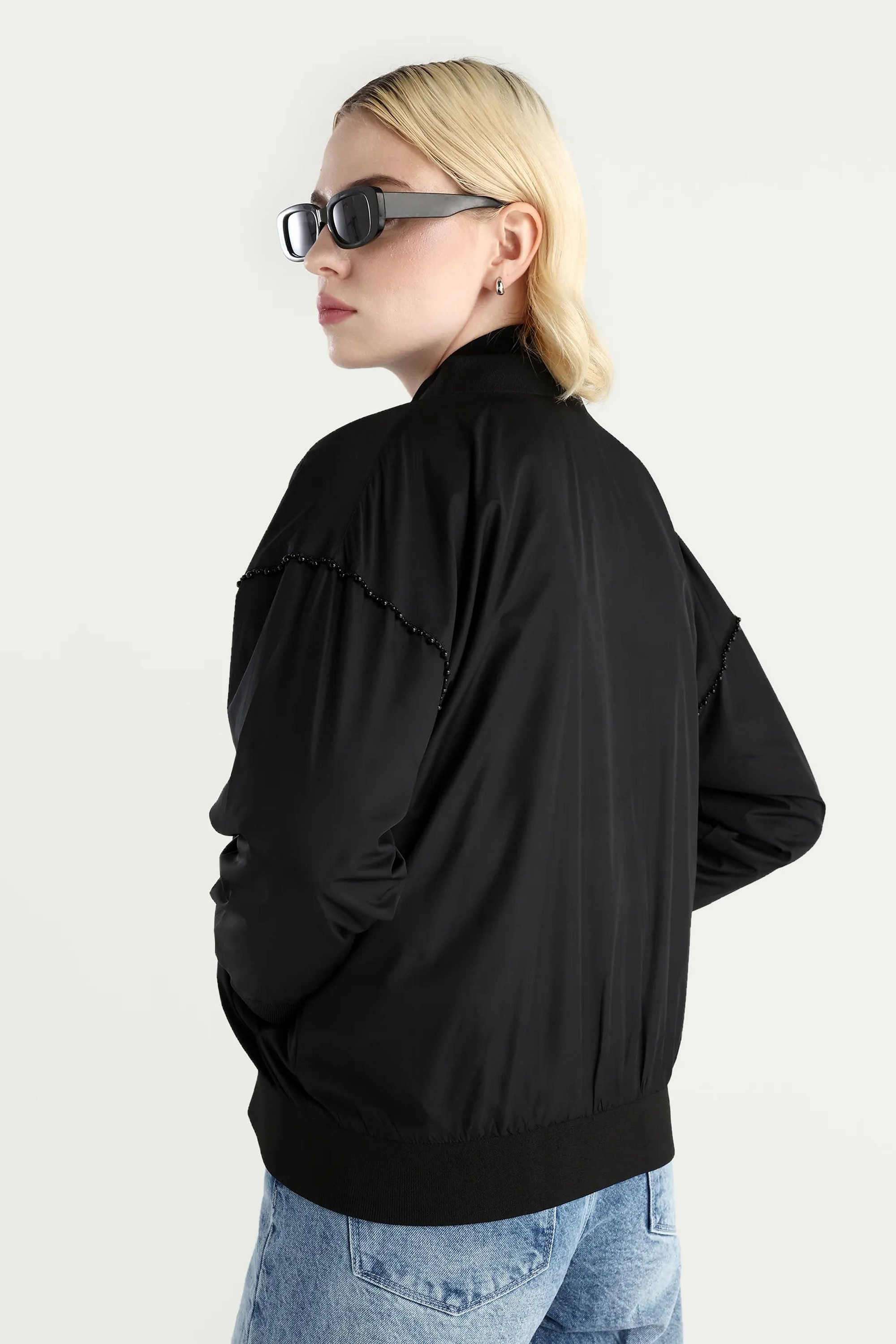 Solid-Polyester-Collared-Women-s-Jacket